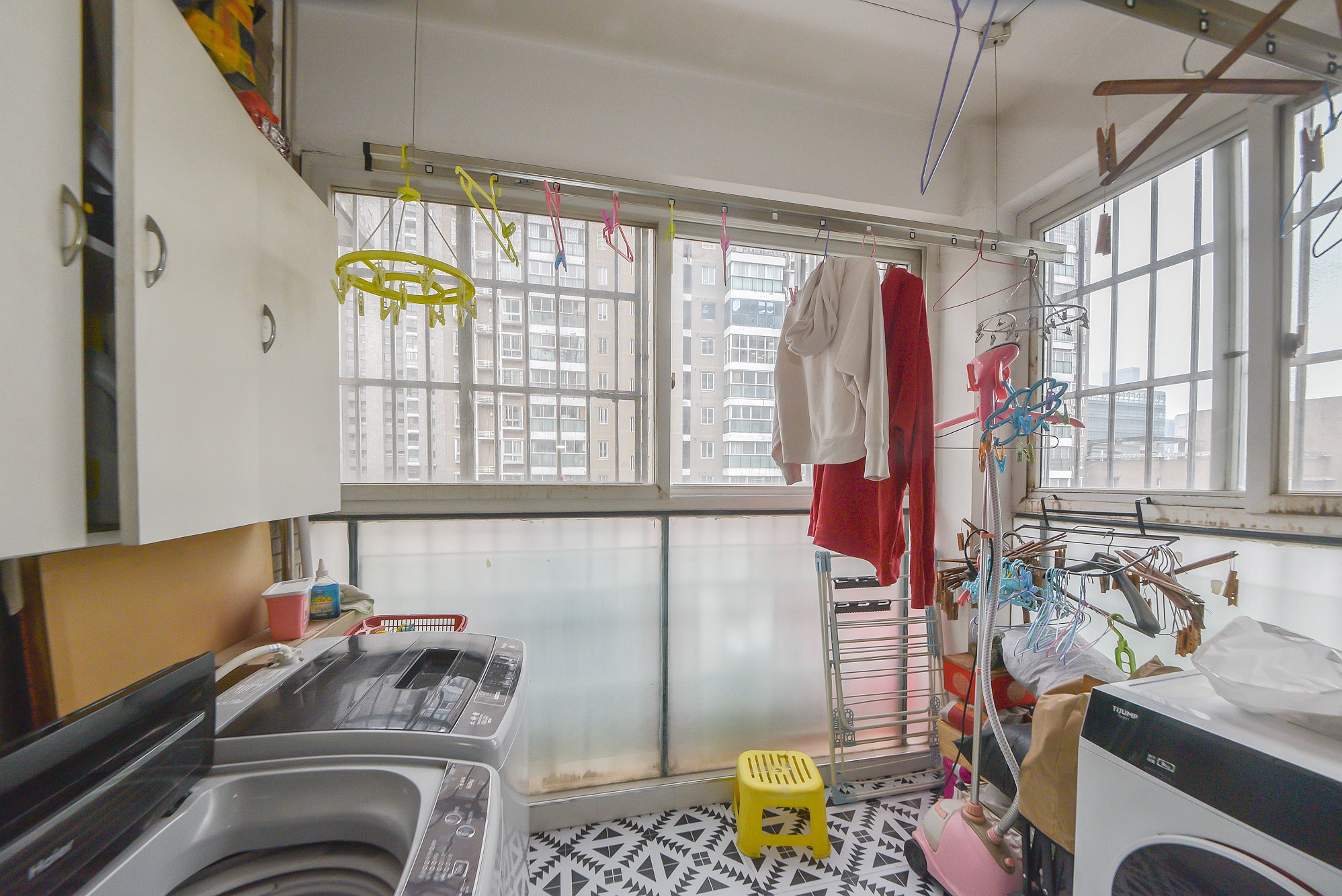 丽星景园  3室2厅1卫    115.0万阳台