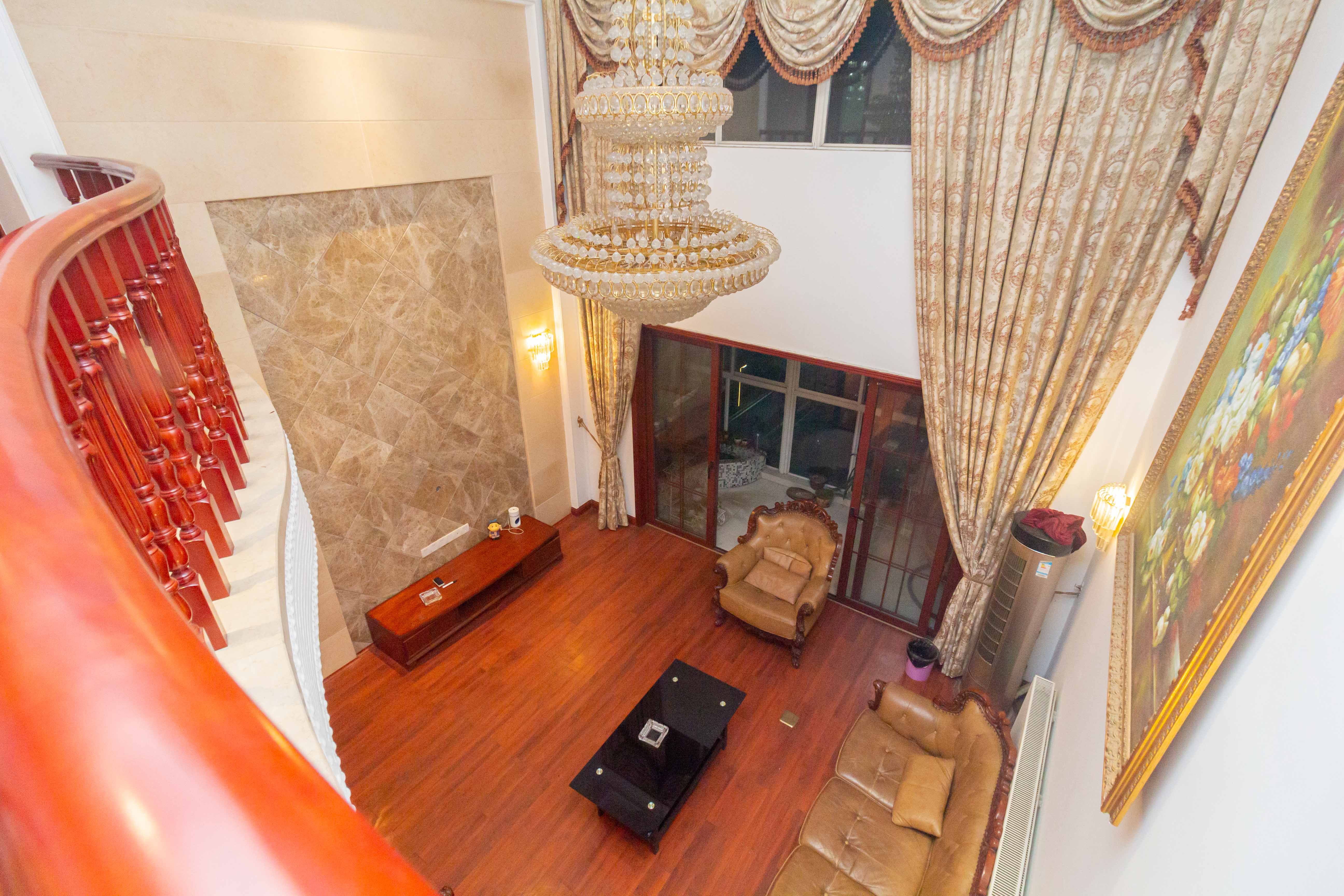 增辉凯旋帝景 5室3厅3卫 145.0万 增辉凯旋帝景 5室3厅3卫 145.0万其他