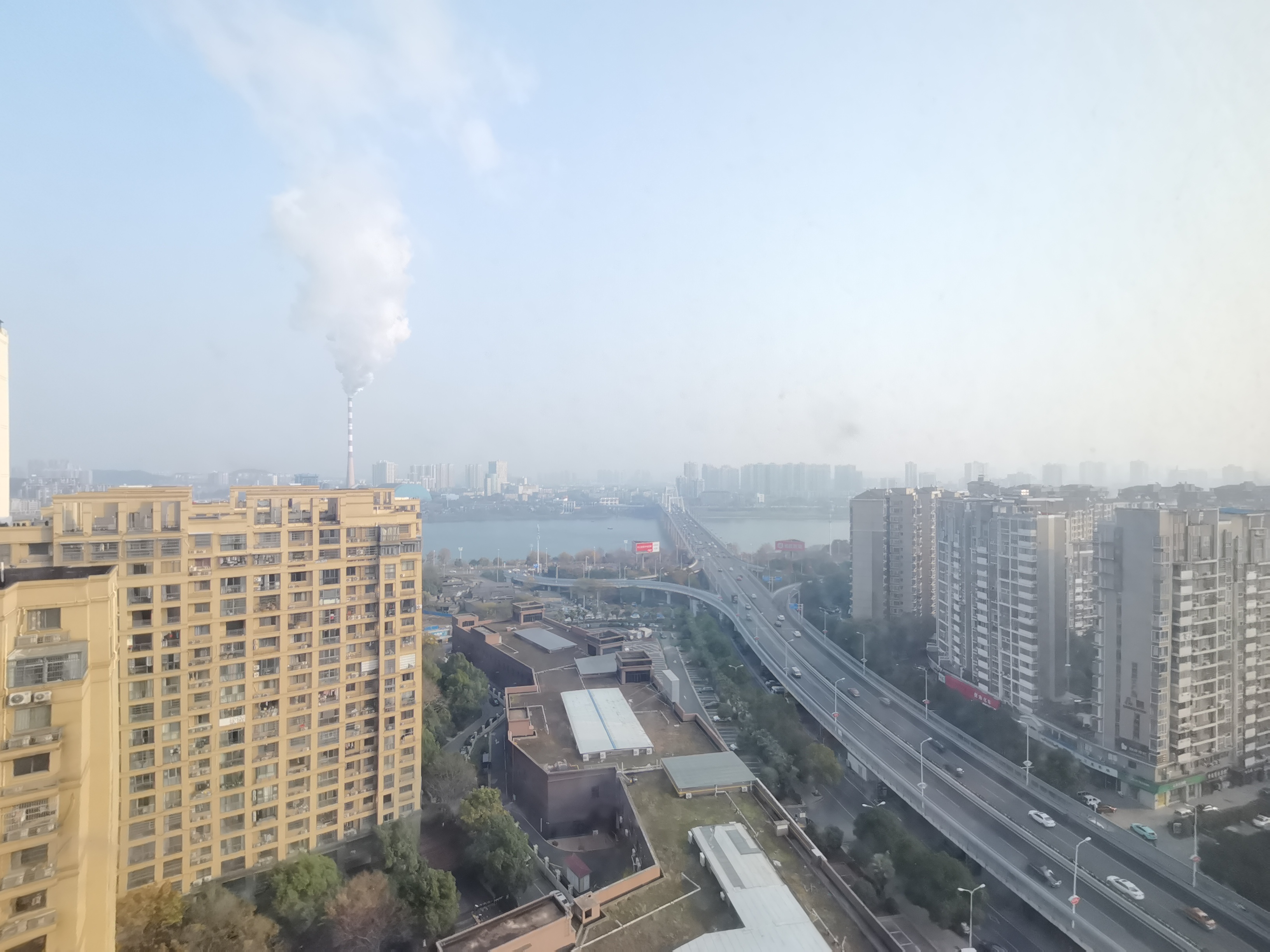 朗廷览江 4室2厅2卫 118.0万 朗廷览江 4室2厅2卫 118.0万室内图