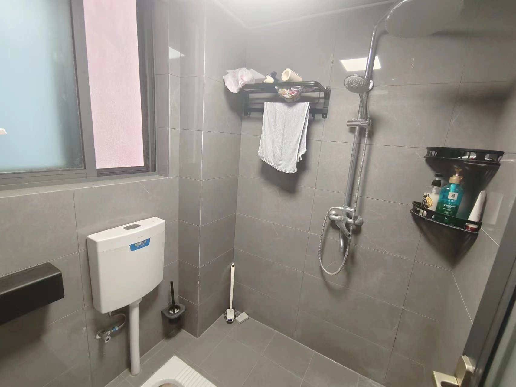 锦玉华庭新华东路1188号 3室2厅1卫 65.0万 锦玉华庭新华东路1188号 3室2厅1卫 65.0万室内图