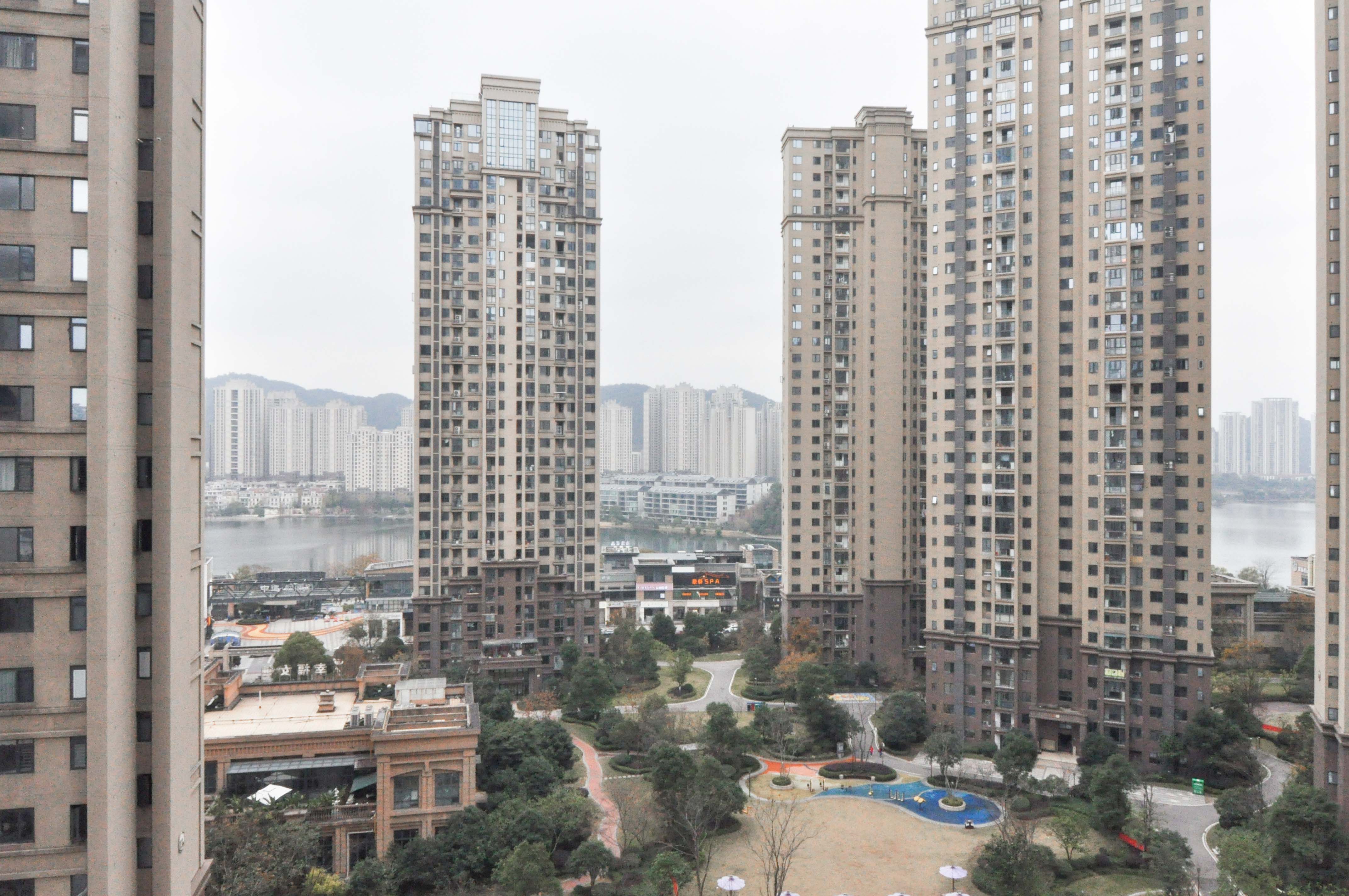 中建梅溪湖中心  3室1廳1衛(wèi)    145.0萬其他