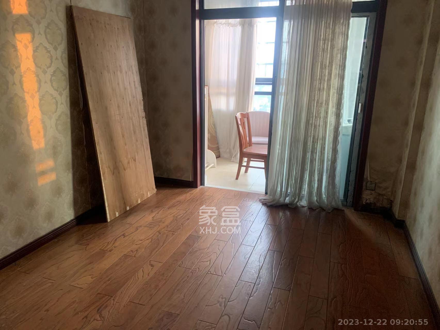 山水熙园  3室2厅2卫   2900.00元/月室内图