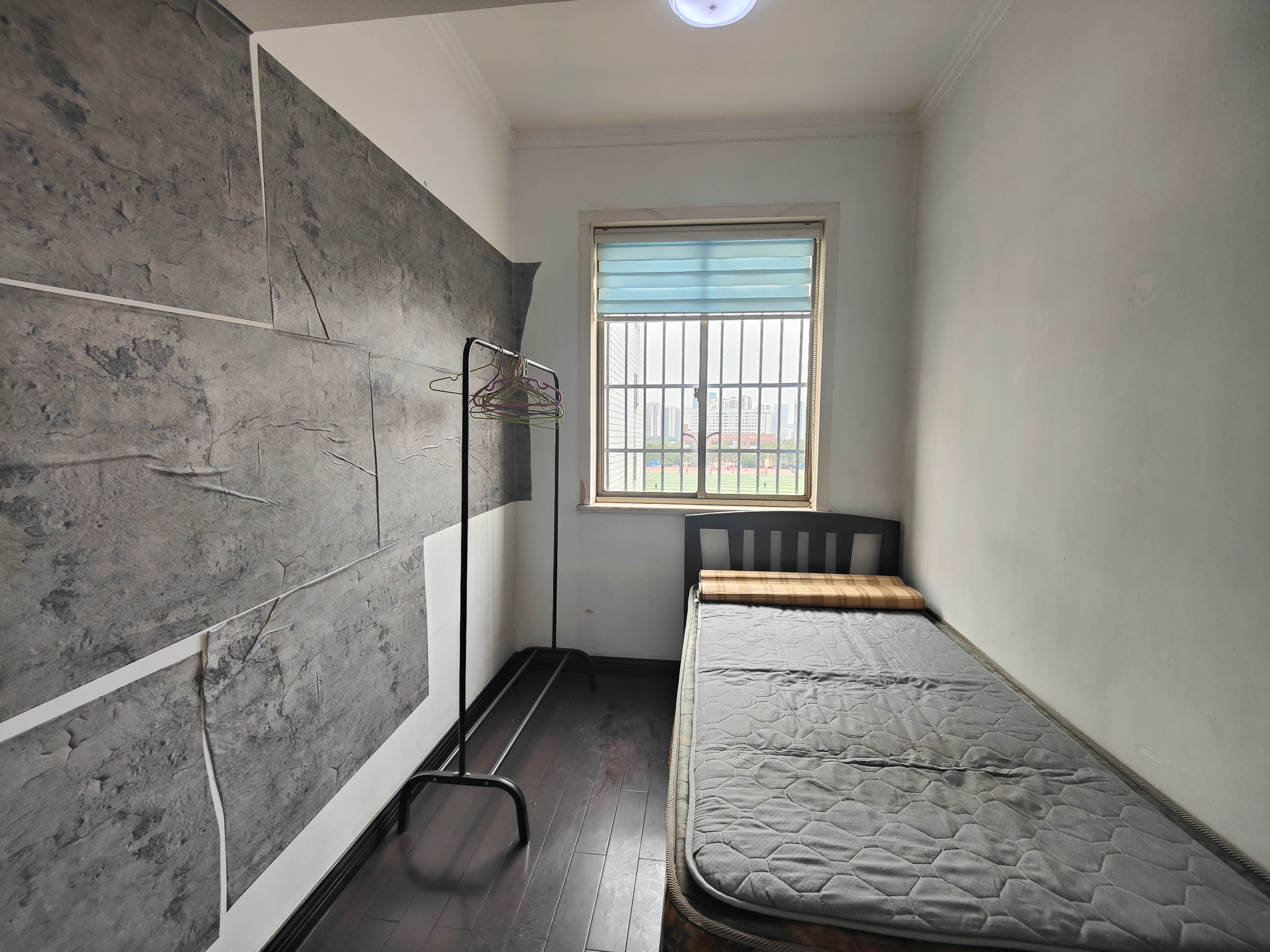 株洲华苑小区  4室2厅2卫    54.0万 株洲华苑小区  4室2厅2卫    54.0万室内图