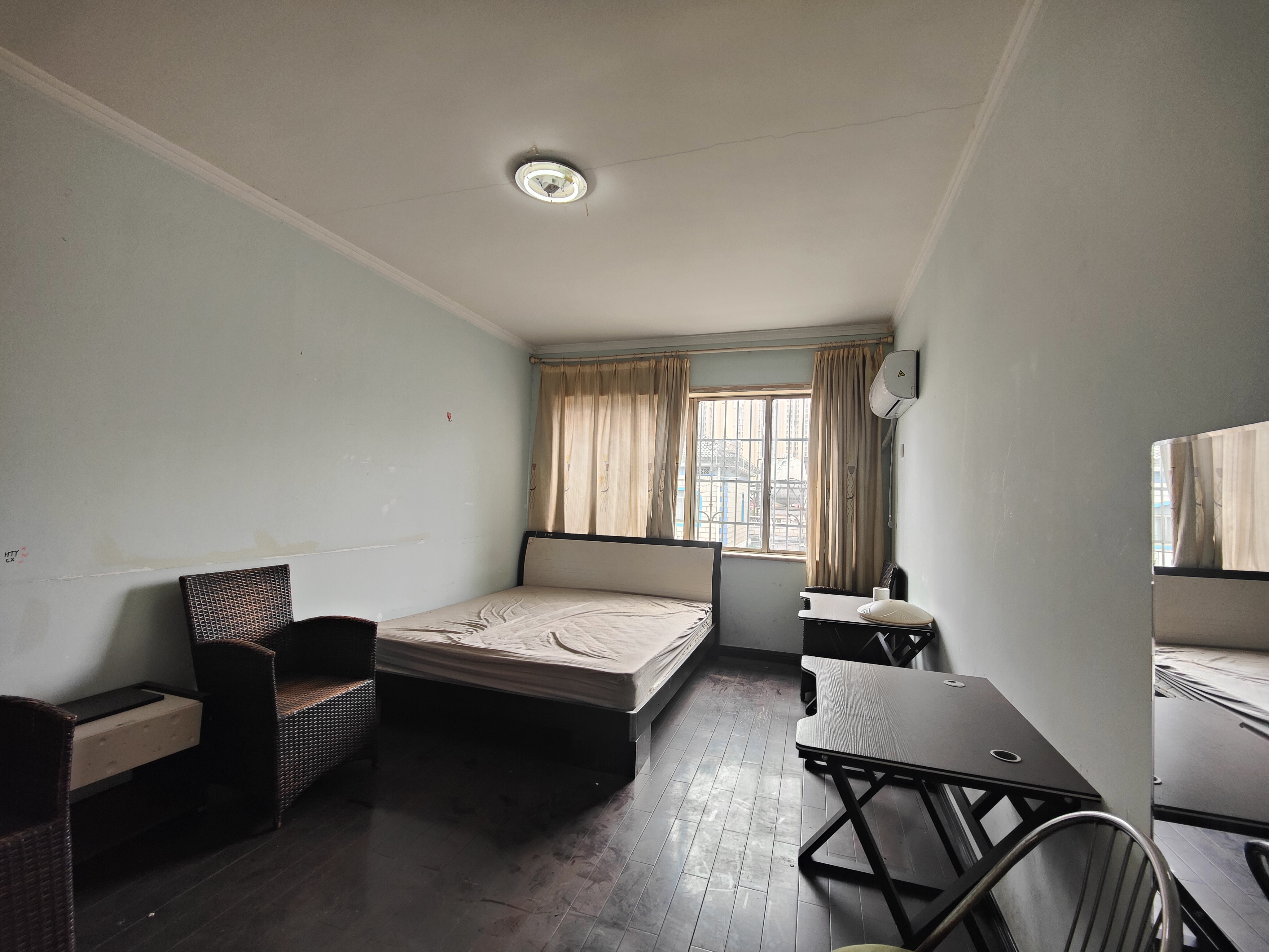 株洲华苑小区  4室2厅2卫    54.0万 株洲华苑小区  4室2厅2卫    54.0万室内图