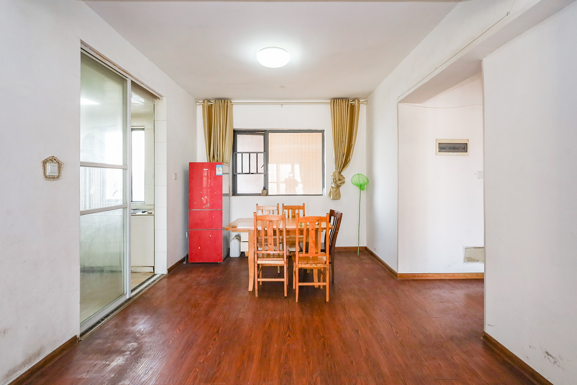 中城丽景香山园  4室2厅2卫    160.0万其他