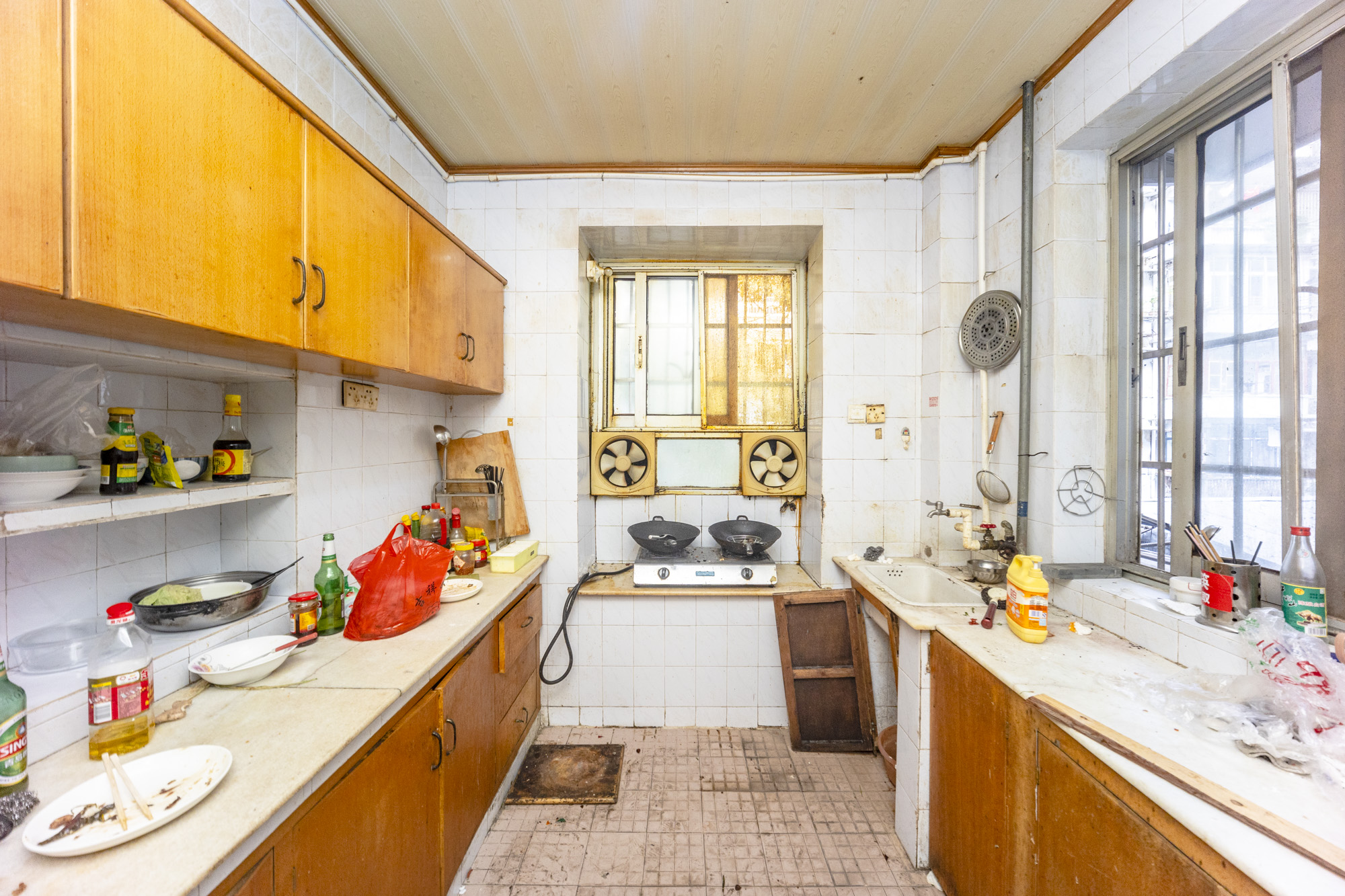 海利宿舍  3室2厅1卫    68.8万厨房