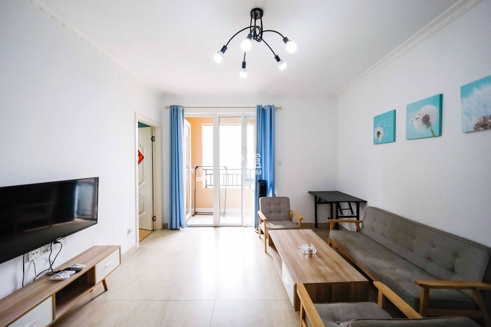 金地格林公馆  3室2厅1卫    110.0万