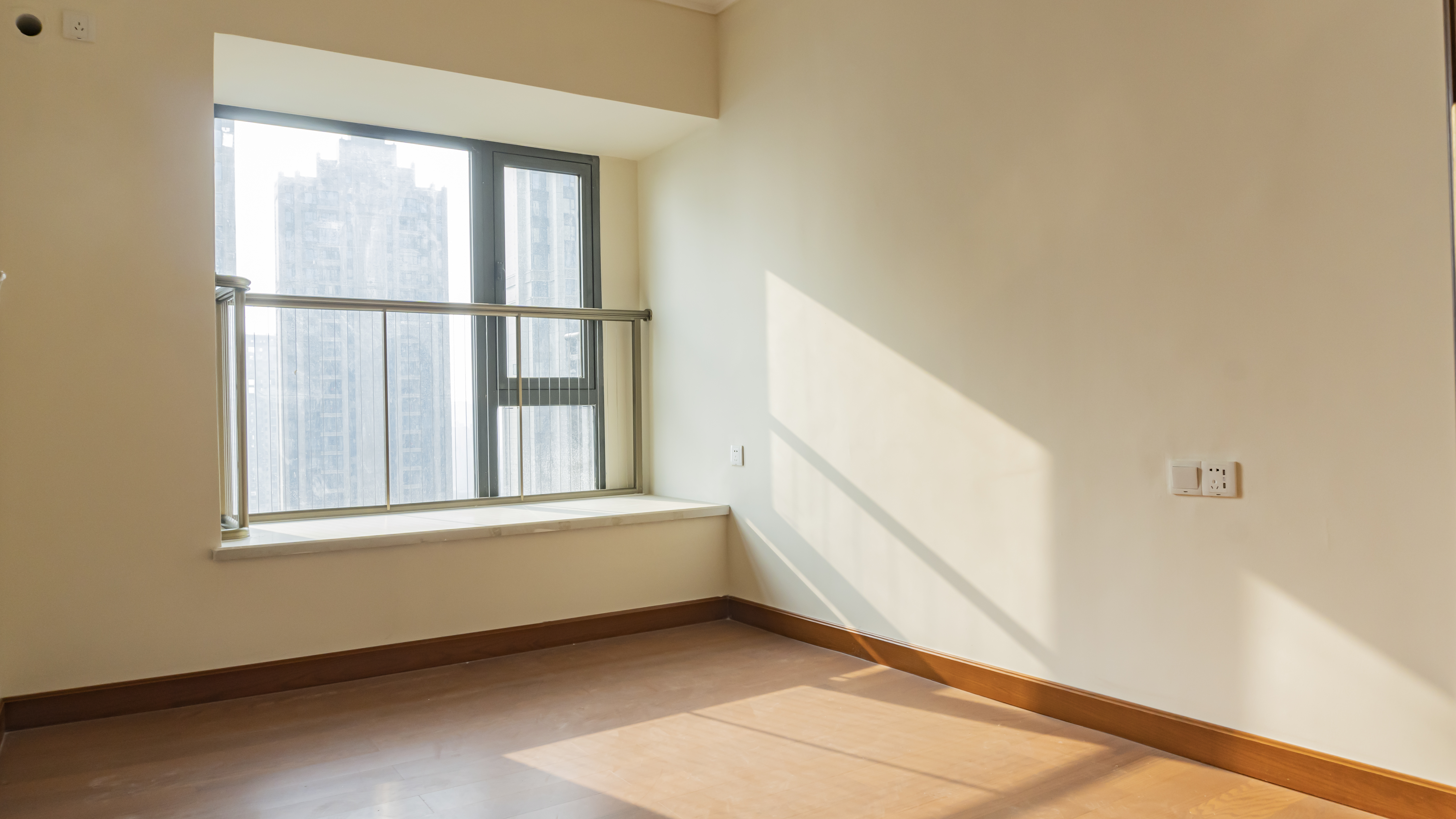 恒大名都 3室2厅2卫 82.8万 恒大名都 3室2厅2卫 82.8万其他