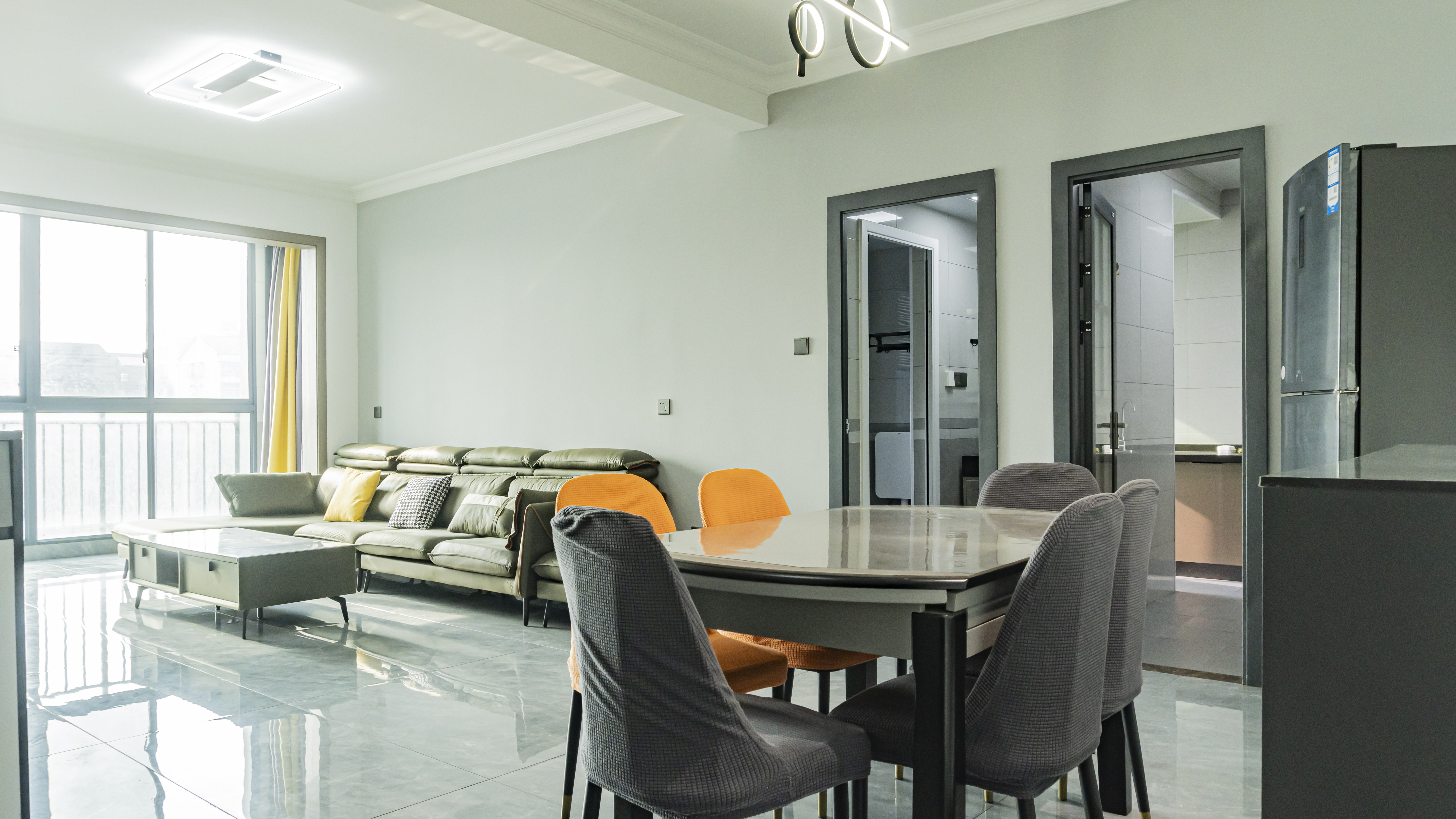 领仕汇  2室2厅1卫    51.8万 领仕汇  2室2厅1卫    51.8万客厅