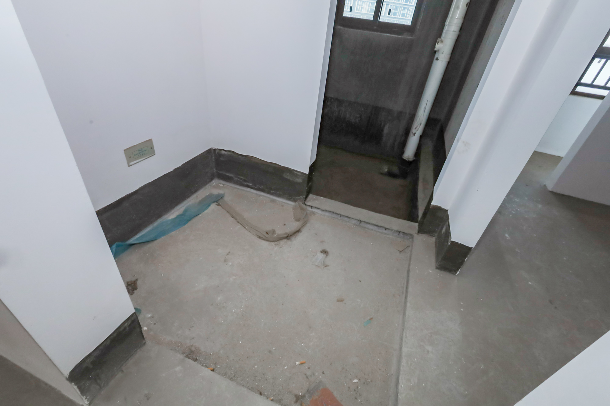 世茂外滩里（世茂铂翠湾三期）  4室2厅2卫    275.0万卫生间