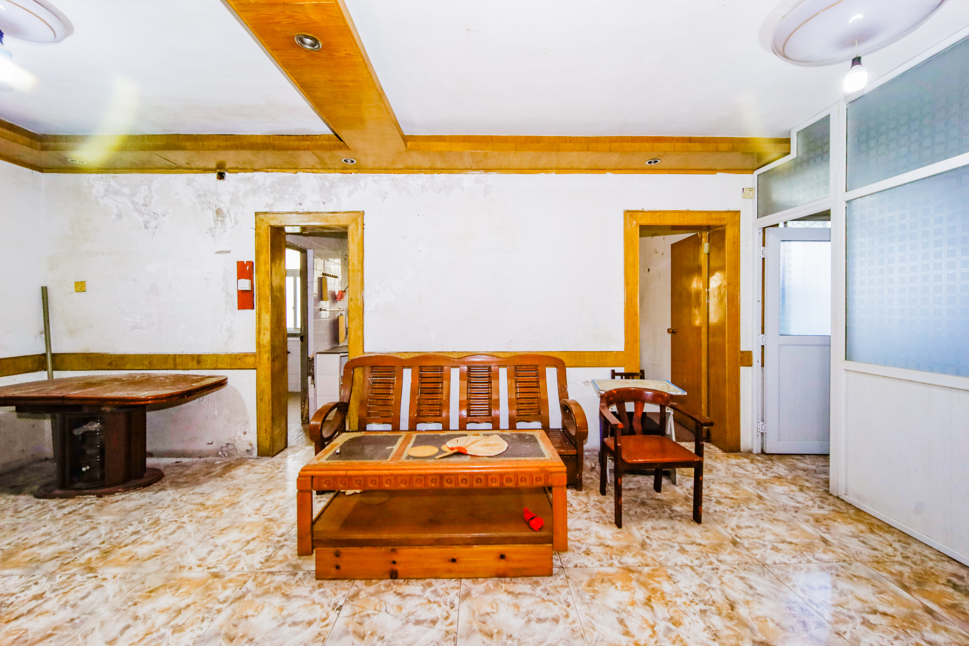 南园小区  3室2厅1卫    47.0万 南园小区  3室2厅1卫    47.0万客厅