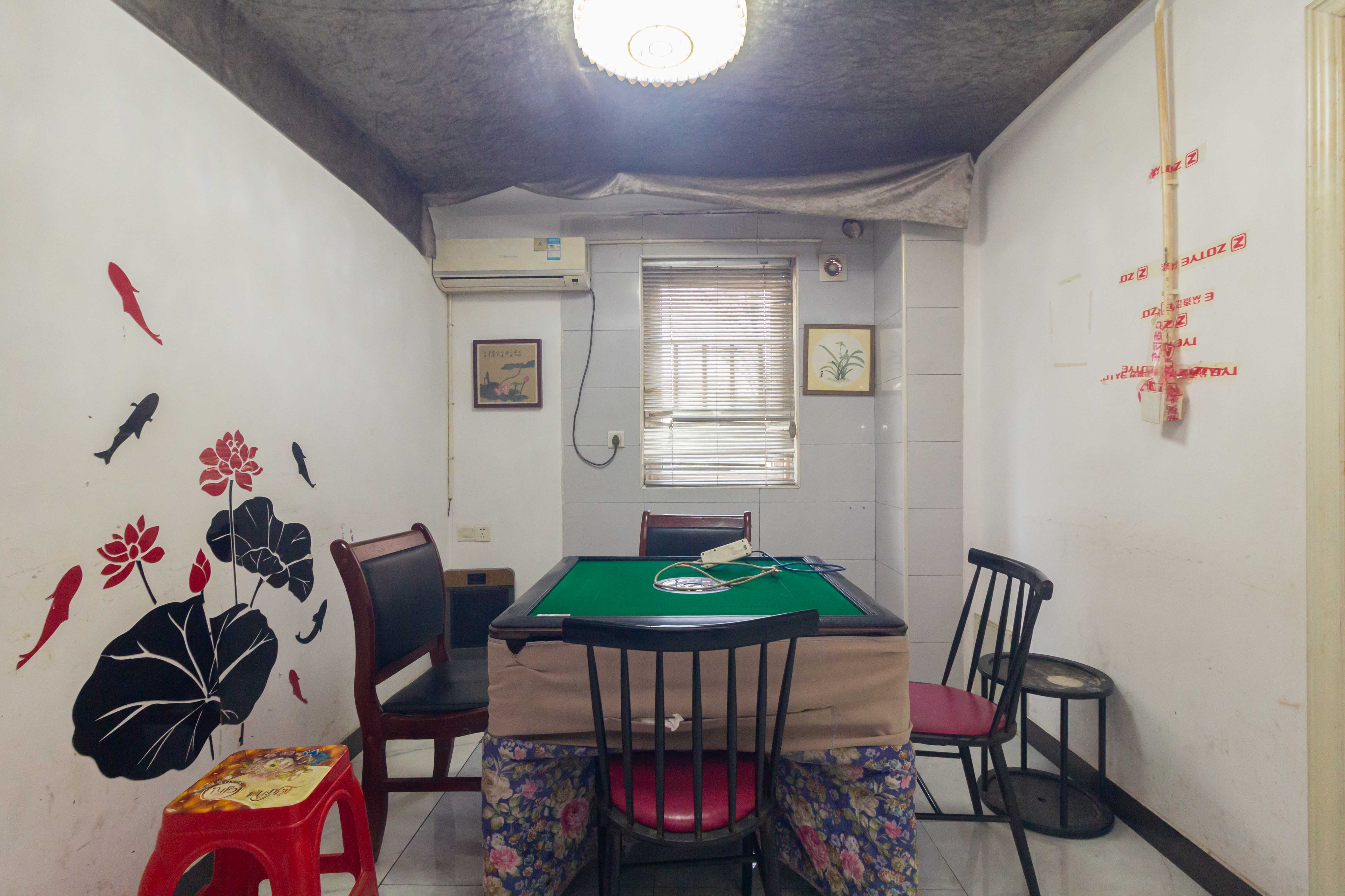 金科天悦(金科美邻汇) 4室2厅2卫 92.0万 金科天悦(金科美邻汇) 4室2厅2卫 92.0万卧室