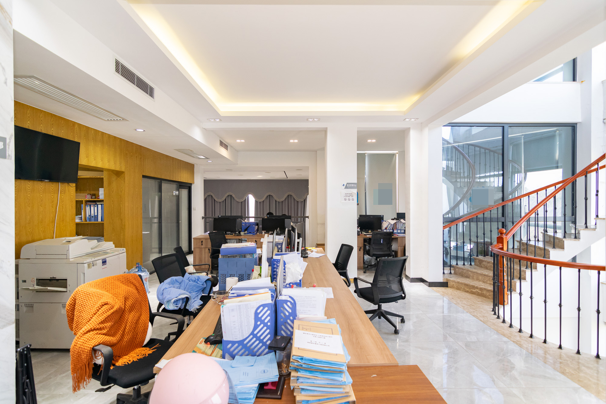 中粮北纬28°别墅 6室2厅4卫 830.0万 中粮北纬28°别墅 6室2厅4卫 830.0万客厅