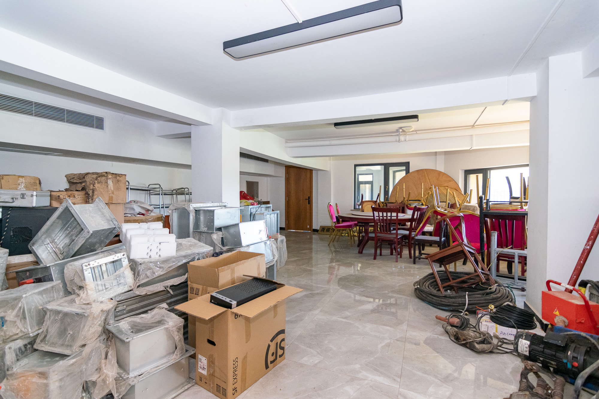 中粮北纬28°别墅 6室2厅4卫 830.0万 中粮北纬28°别墅 6室2厅4卫 830.0万其他