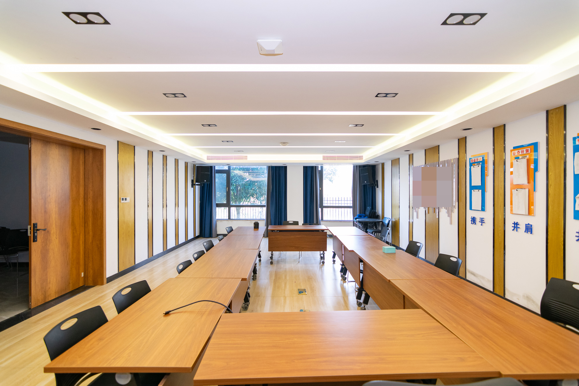 中粮北纬28°别墅 6室2厅4卫 830.0万 中粮北纬28°别墅 6室2厅4卫 830.0万其他