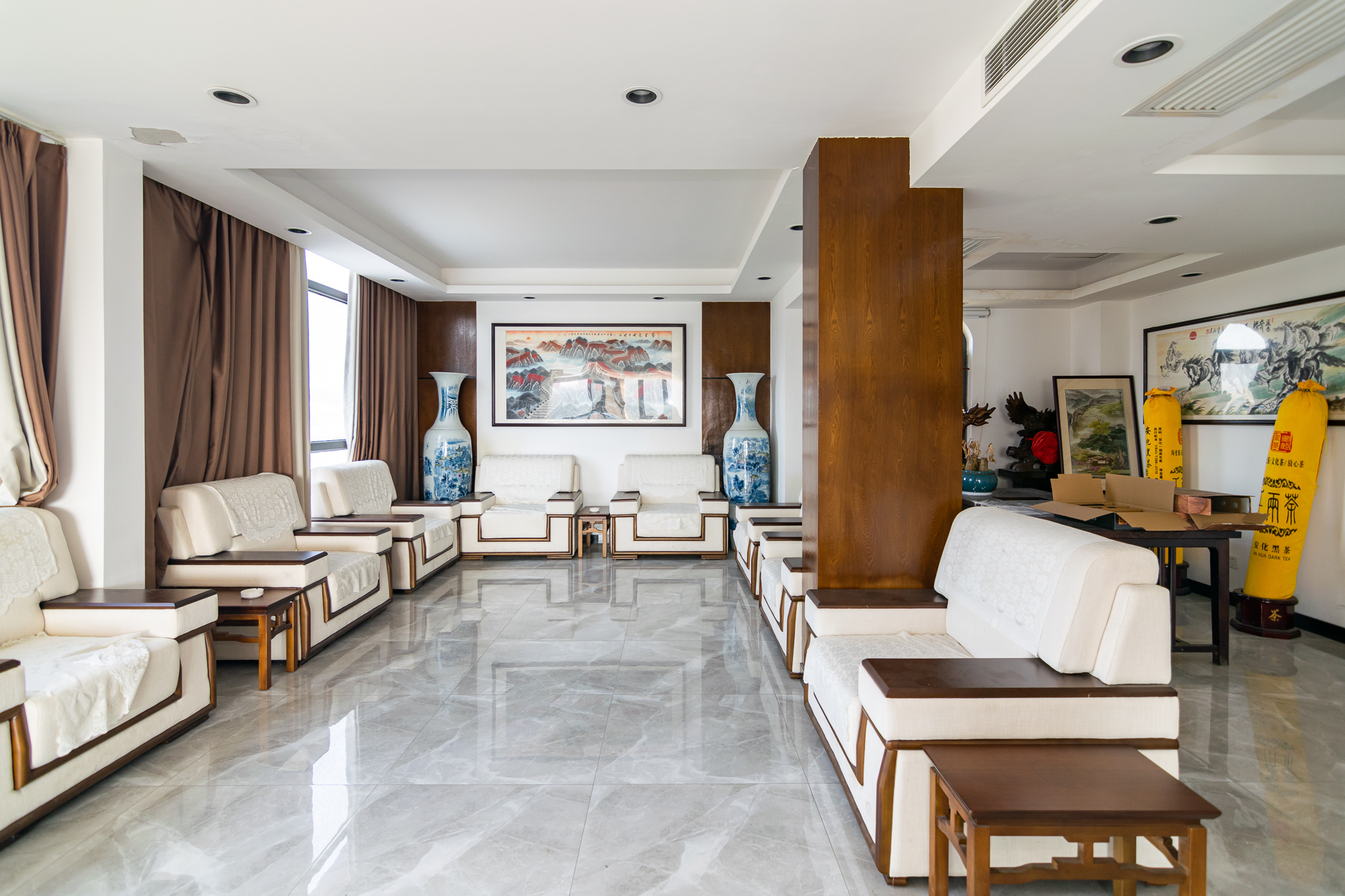 中粮北纬28°别墅 6室2厅4卫 830.0万 中粮北纬28°别墅 6室2厅4卫 830.0万卧室