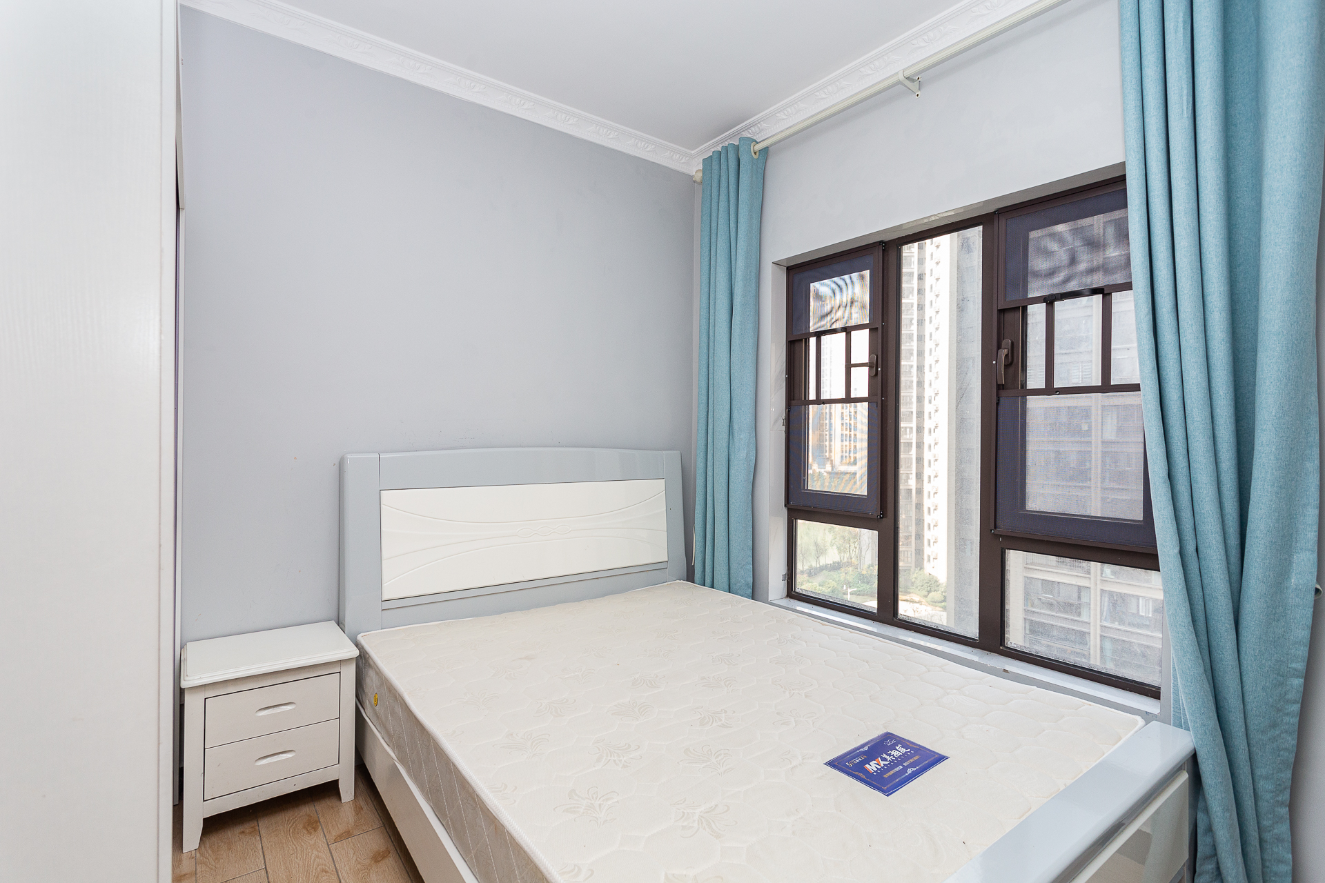 时代倾城五期 3室2厅2卫 107.8万 时代倾城五期 3室2厅2卫 107.8万卧室