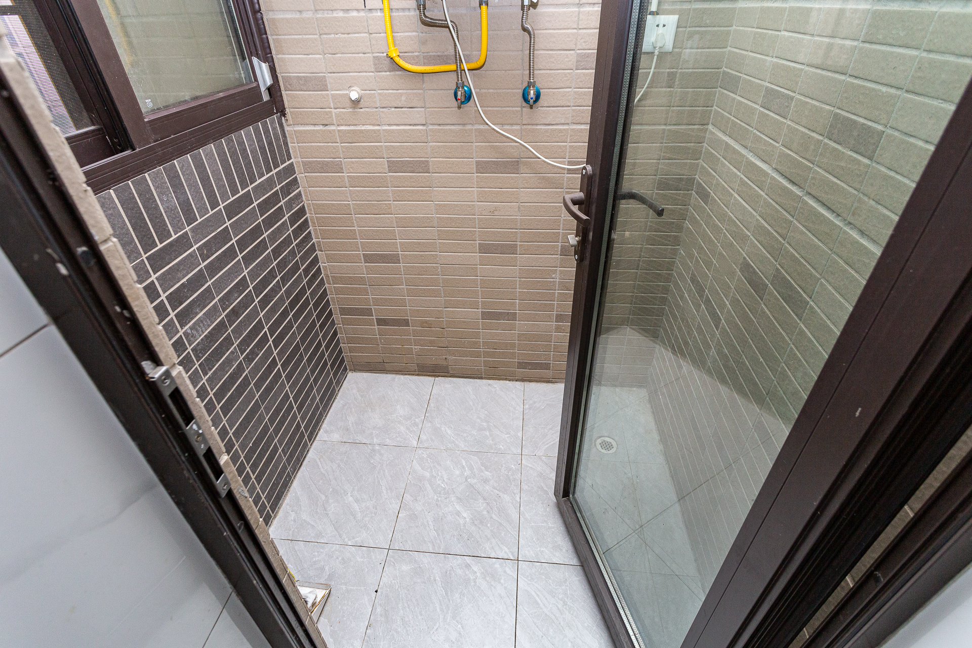 时代倾城五期 3室2厅2卫 107.8万 时代倾城五期 3室2厅2卫 107.8万阳台