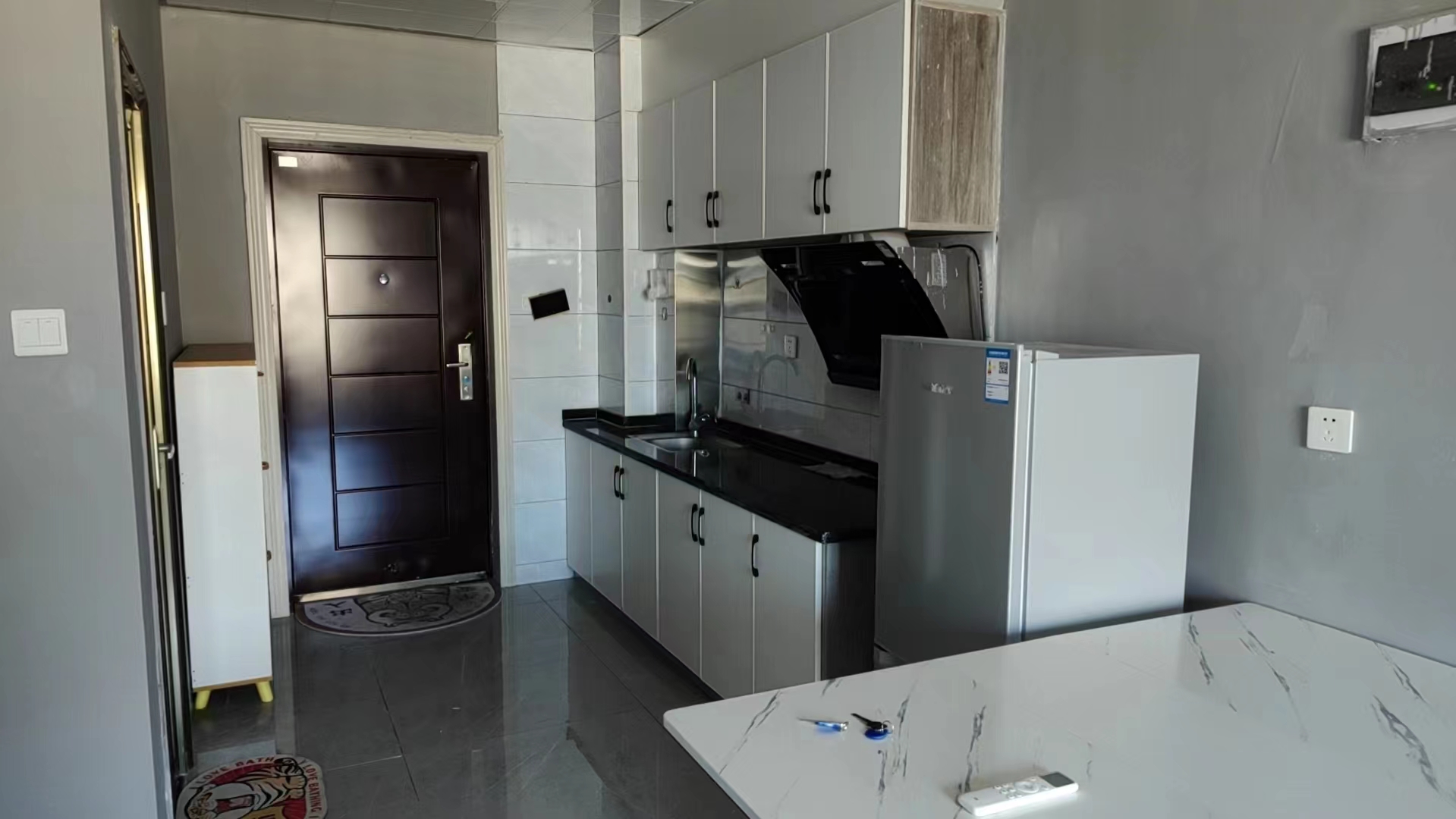 凯风珑城 1室1厅1卫 18.0万 凯风珑城 1室1厅1卫 18.0万室内图