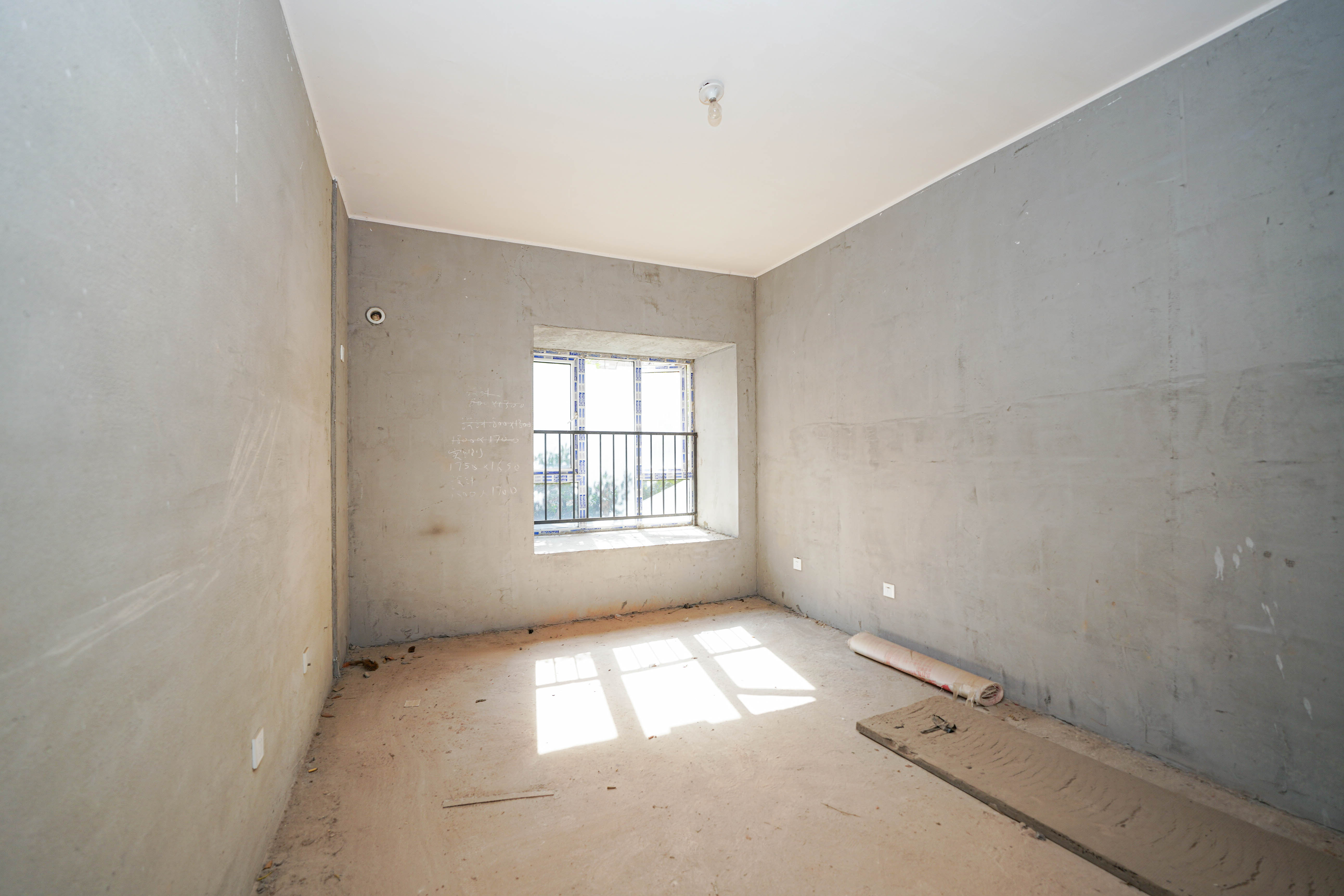 哈佛小镇(五矿哈佛小镇) 3室2厅2卫 55.0万 哈佛小镇(五矿哈佛小镇) 3室2厅2卫 55.0万卧室