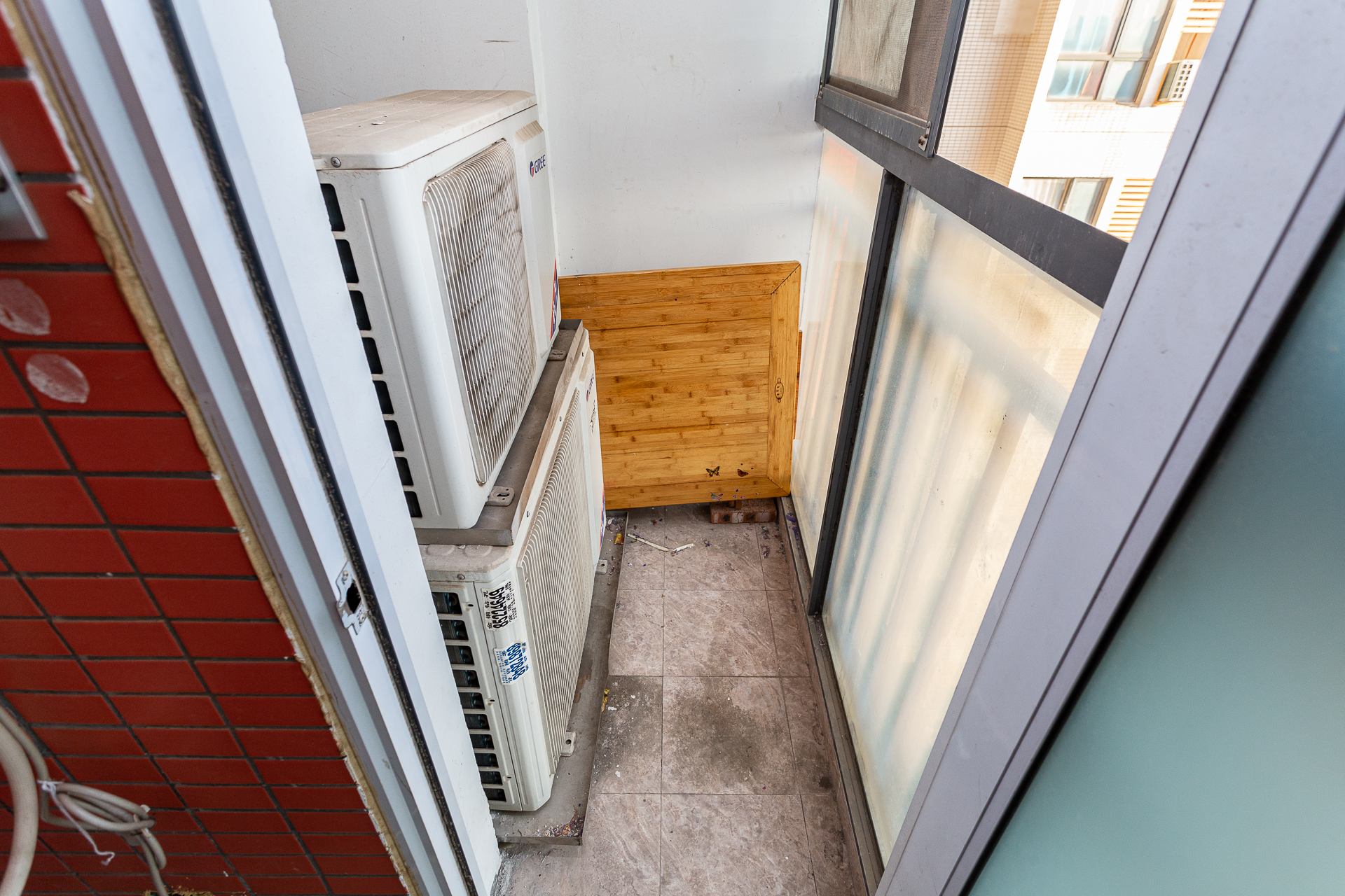 浩龙音乐界  3室2厅2卫    60.8万阳台