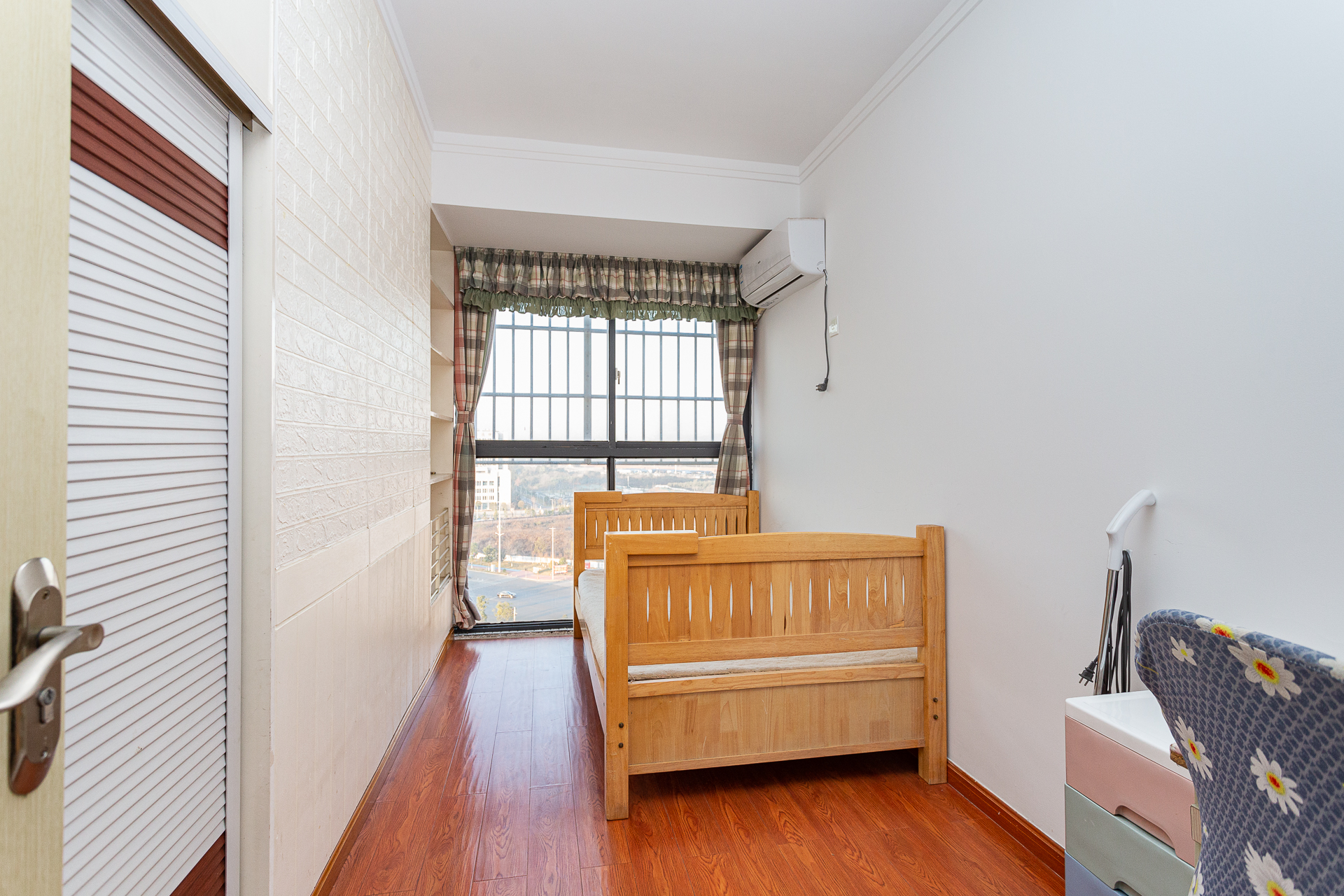 浩龙音乐界 3室2厅1卫 73.8万 浩龙音乐界 3室2厅1卫 73.8万卧室