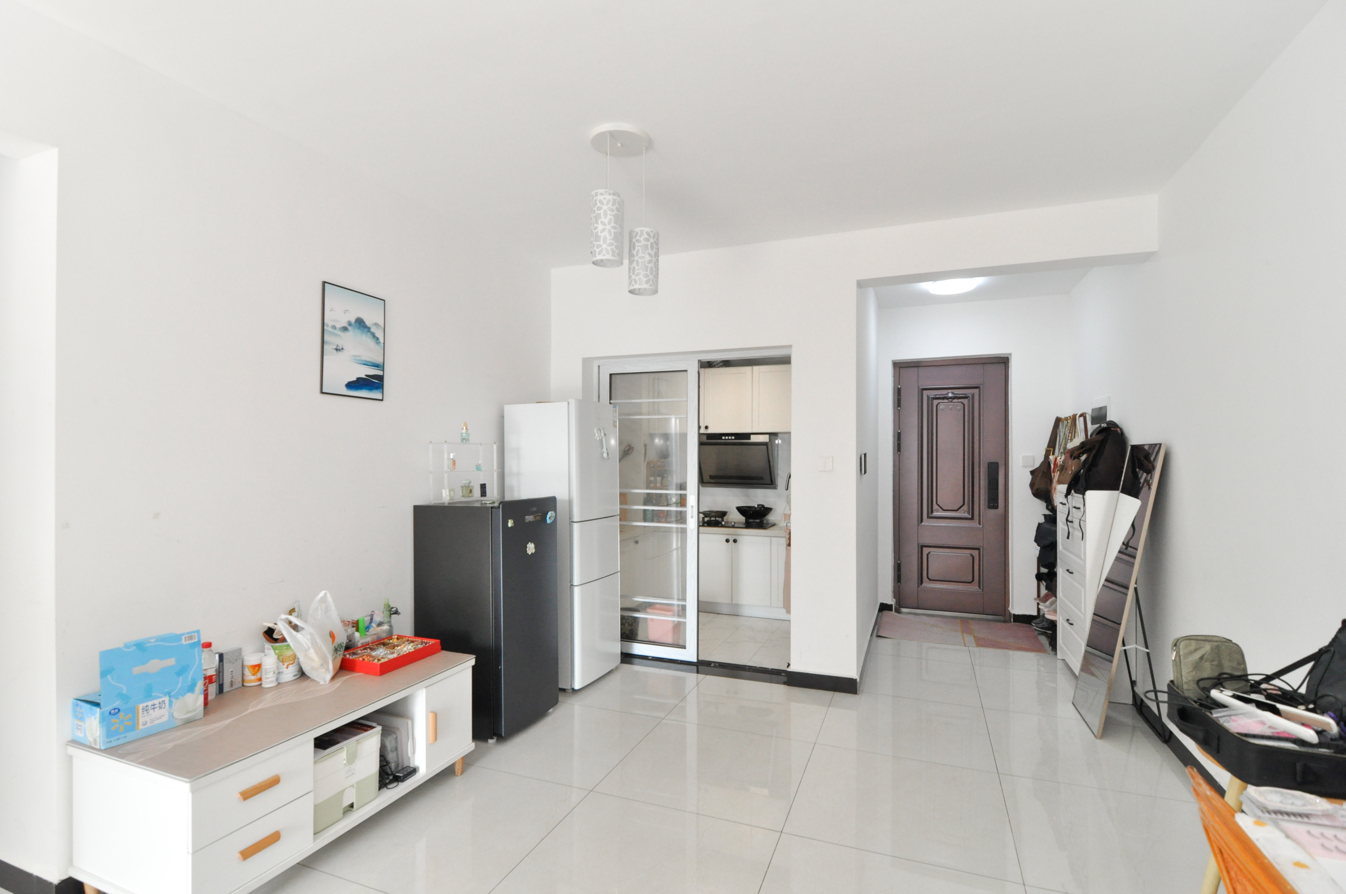 卓越浅水湾  3室2厅2卫    150.0万卧室