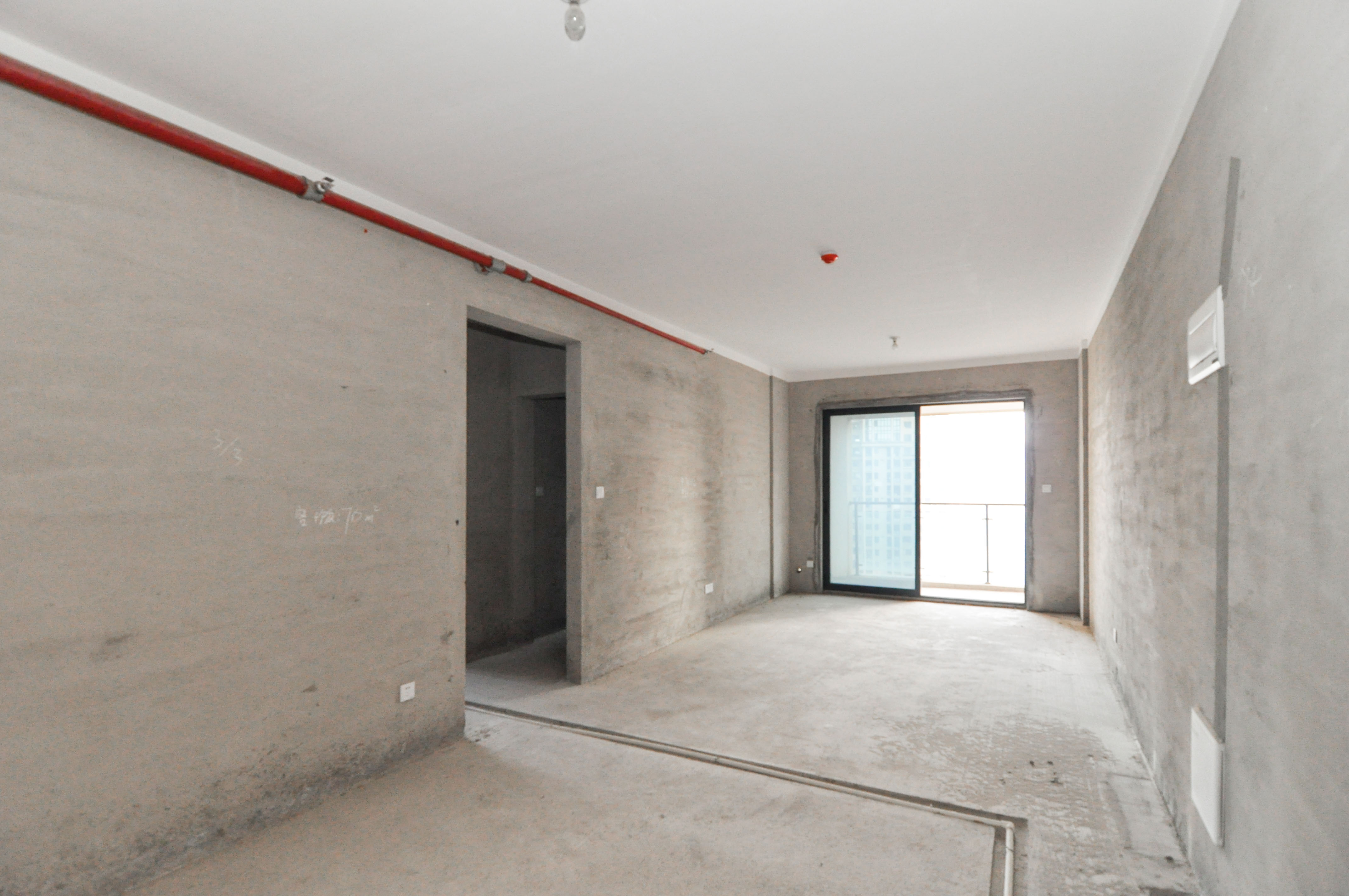 中建梅溪湖中心  3室2厅2卫    153.0万客厅