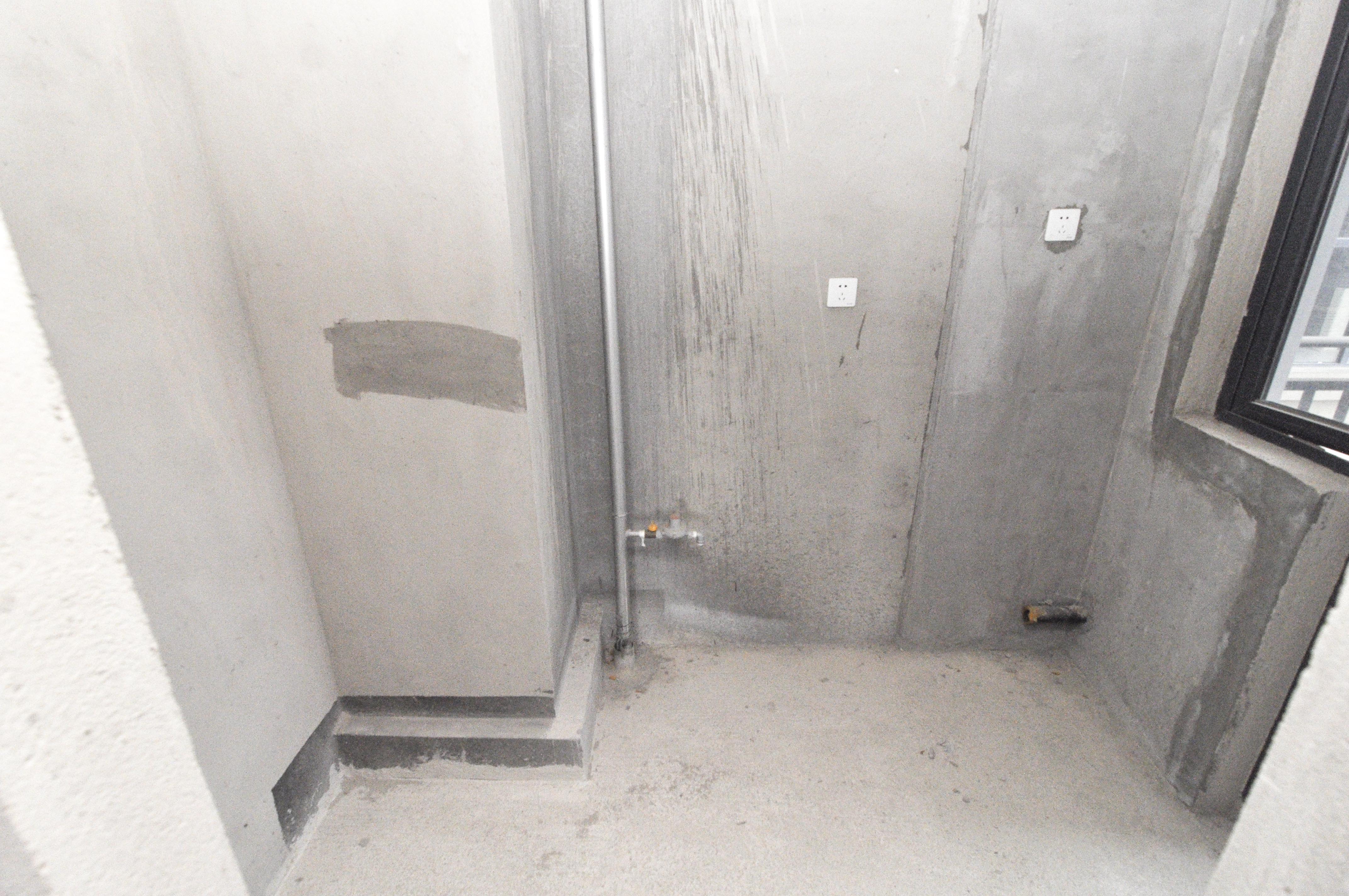 中建梅溪湖中心  3室2厅2卫    153.0万其他