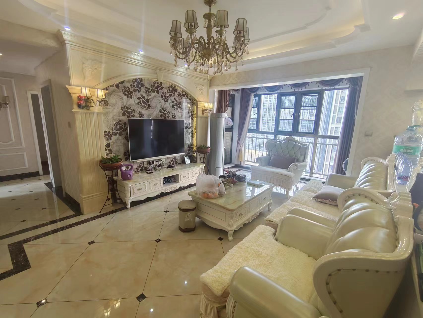 奥园广场 3室2厅2卫 90.0万 奥园广场 3室2厅2卫 90.0万室内图