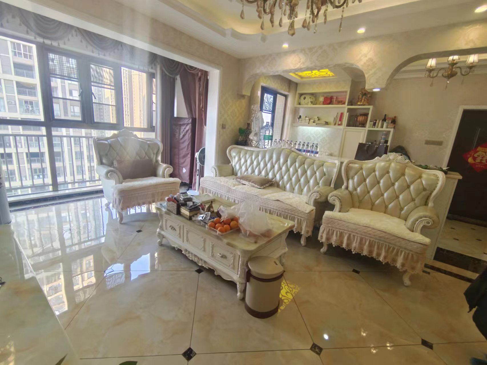 奥园广场 3室2厅2卫 90.0万 奥园广场 3室2厅2卫 90.0万室内图