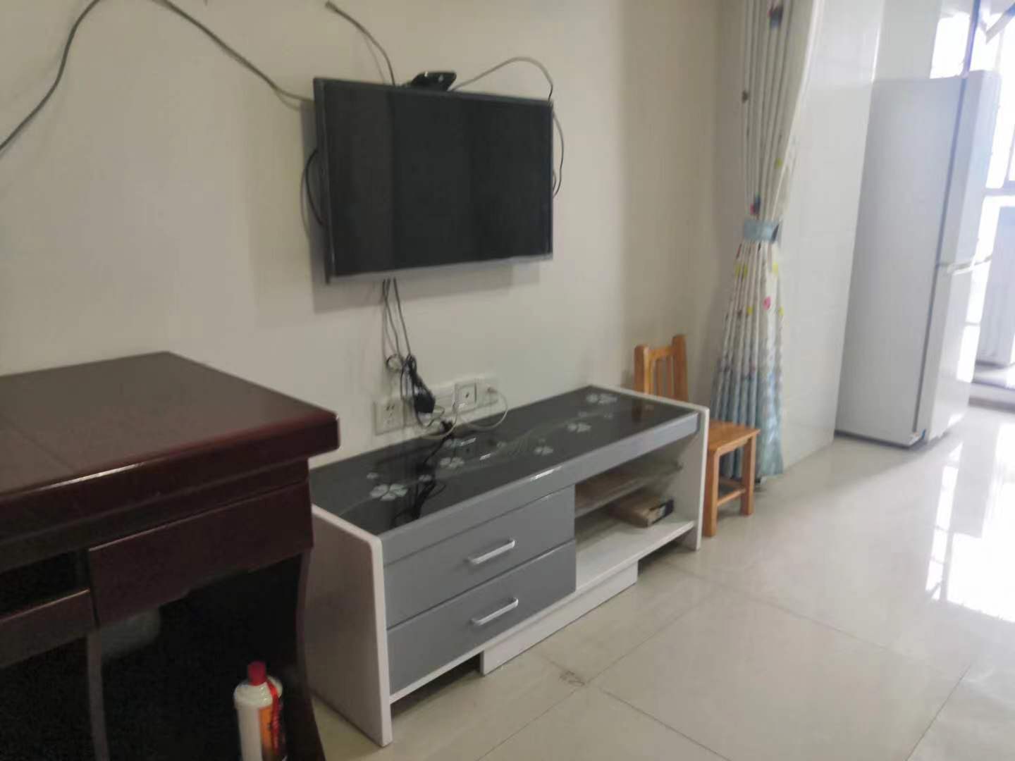 龙泰上品  1室1厅1卫   900.00元/月室内图