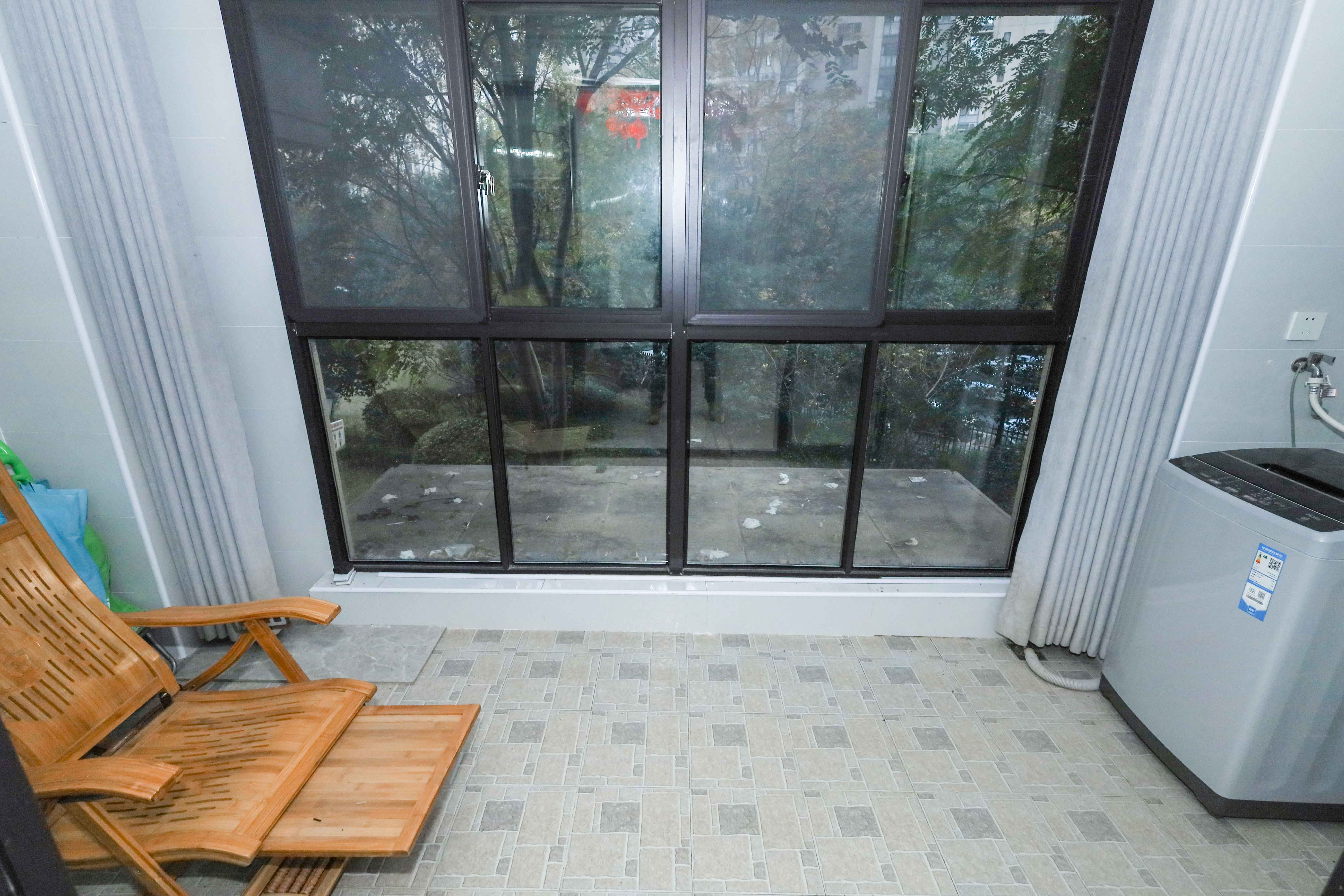 惠天然梅岭国际  3室2厅2卫    120.0万阳台