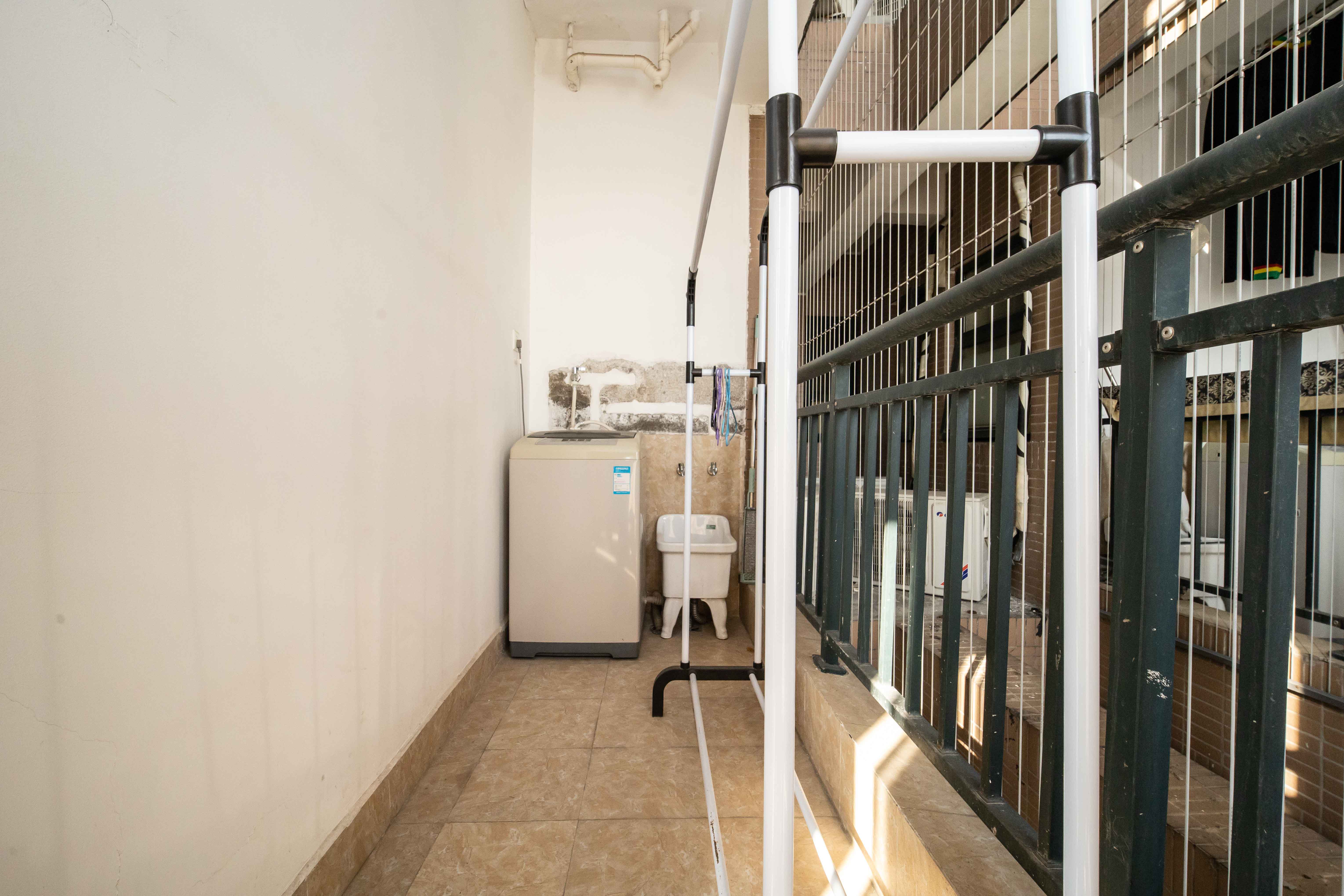 鑫科明珠  1室1厅1卫    33.8万阳台