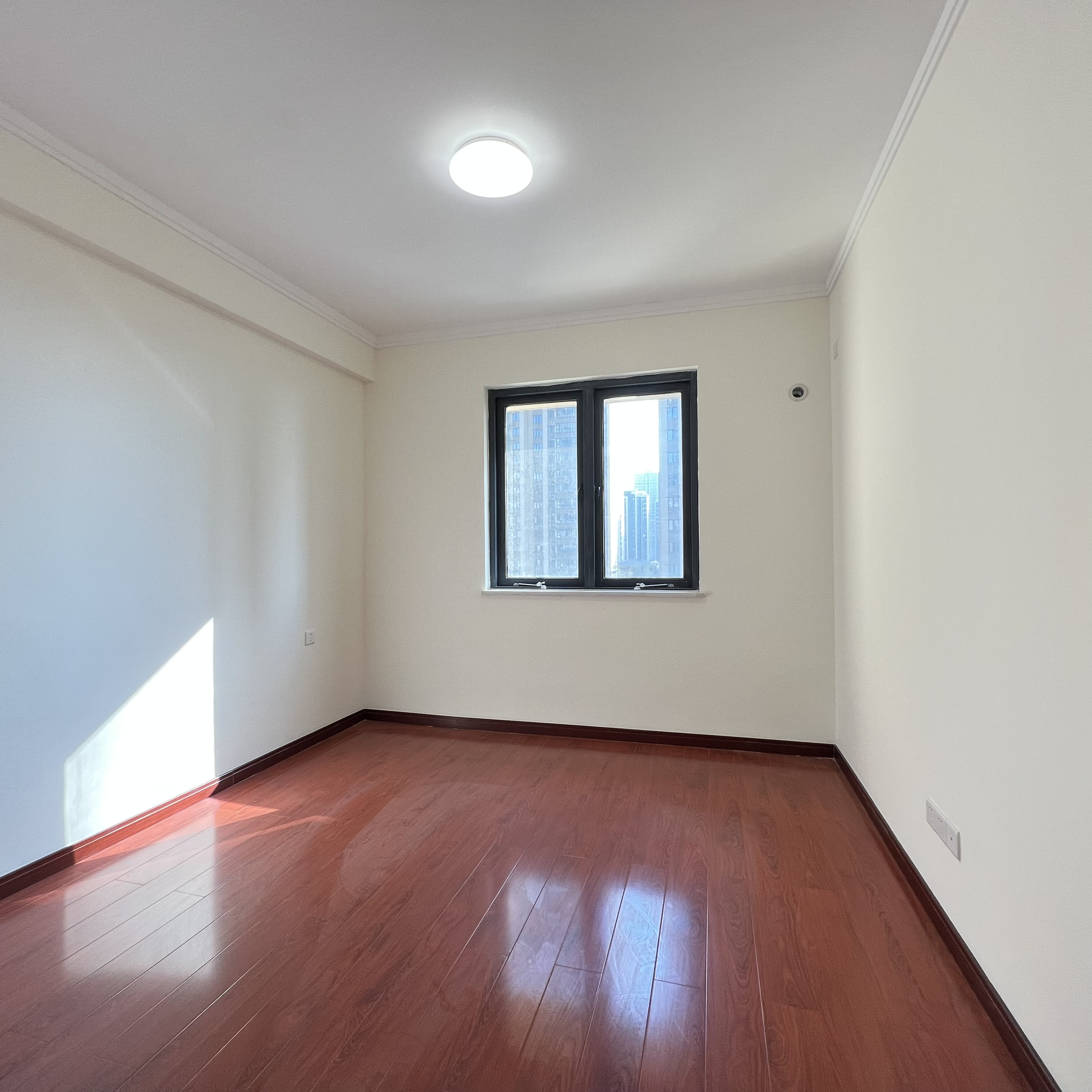 中建玥熙台 4室2厅2卫 92.0万 中建玥熙台 4室2厅2卫 92.0万室内图