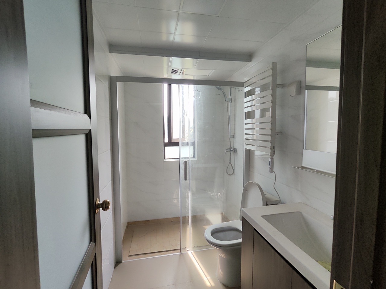 碧桂园豪园-二期  3室2厅1卫    70.0万 碧桂园豪园-二期  3室2厅1卫    70.0万客厅