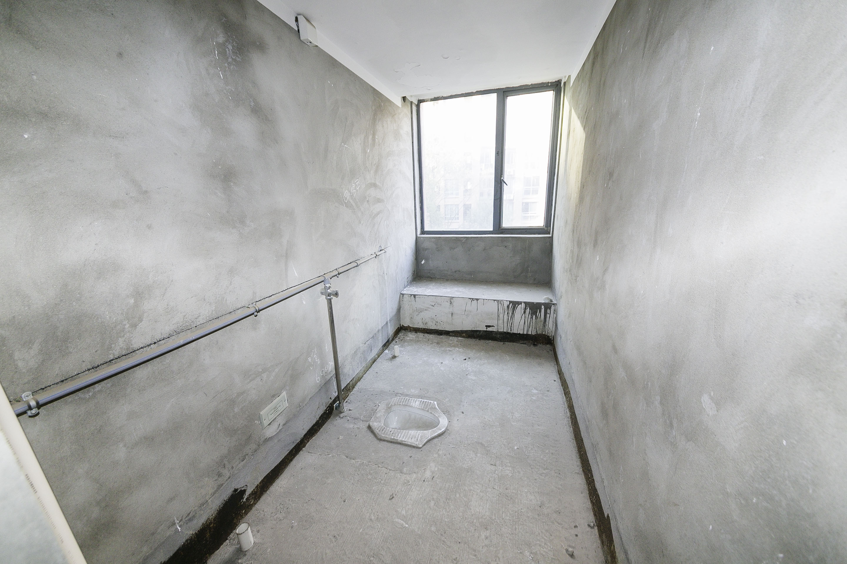 奥林匹克花园 3室2厅2卫 138.0万 奥林匹克花园 3室2厅2卫 138.0万卫生间