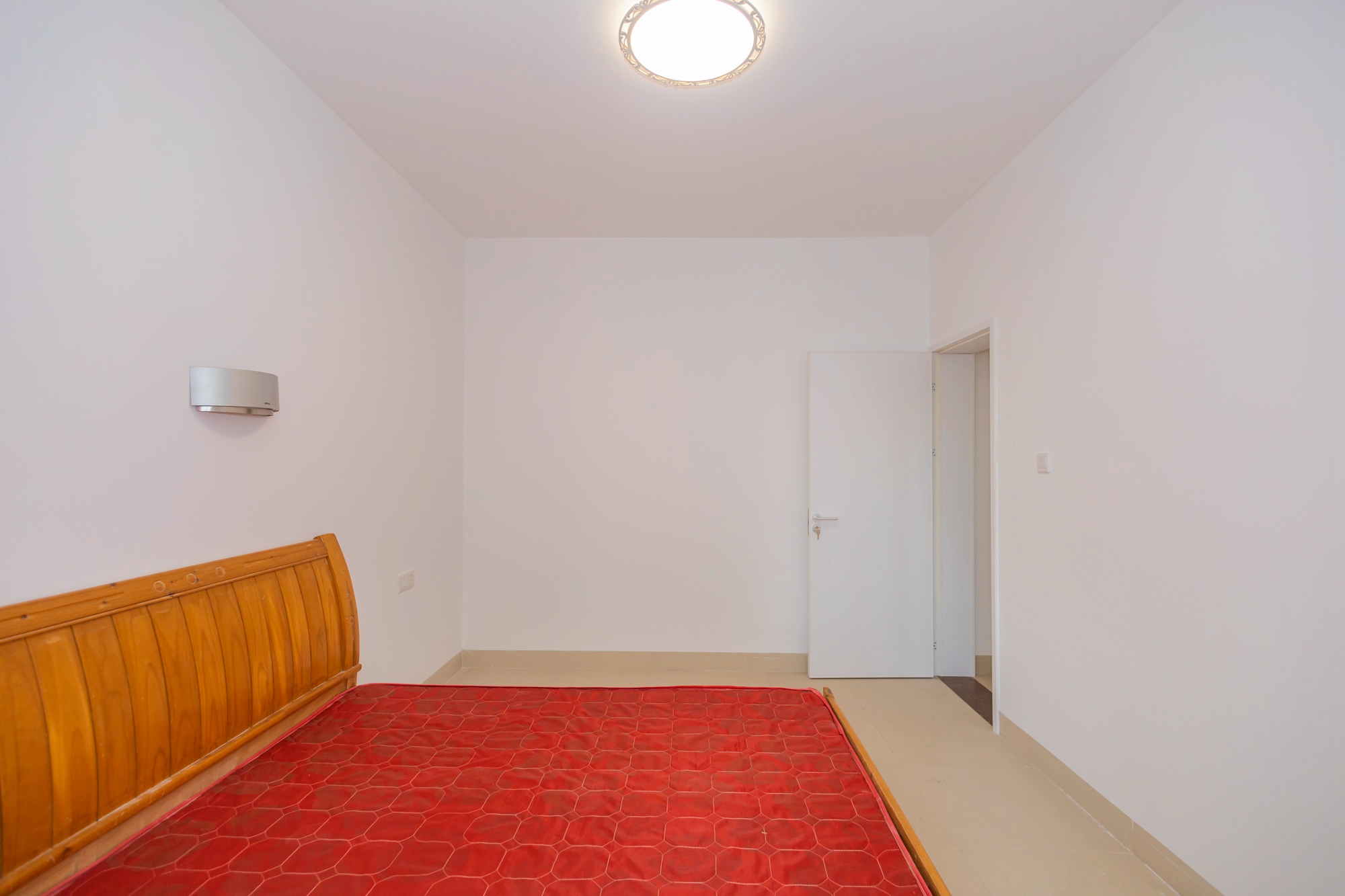 楚天世纪城东苑 2室2厅1卫 51.0万 楚天世纪城东苑 2室2厅1卫 51.0万卧室