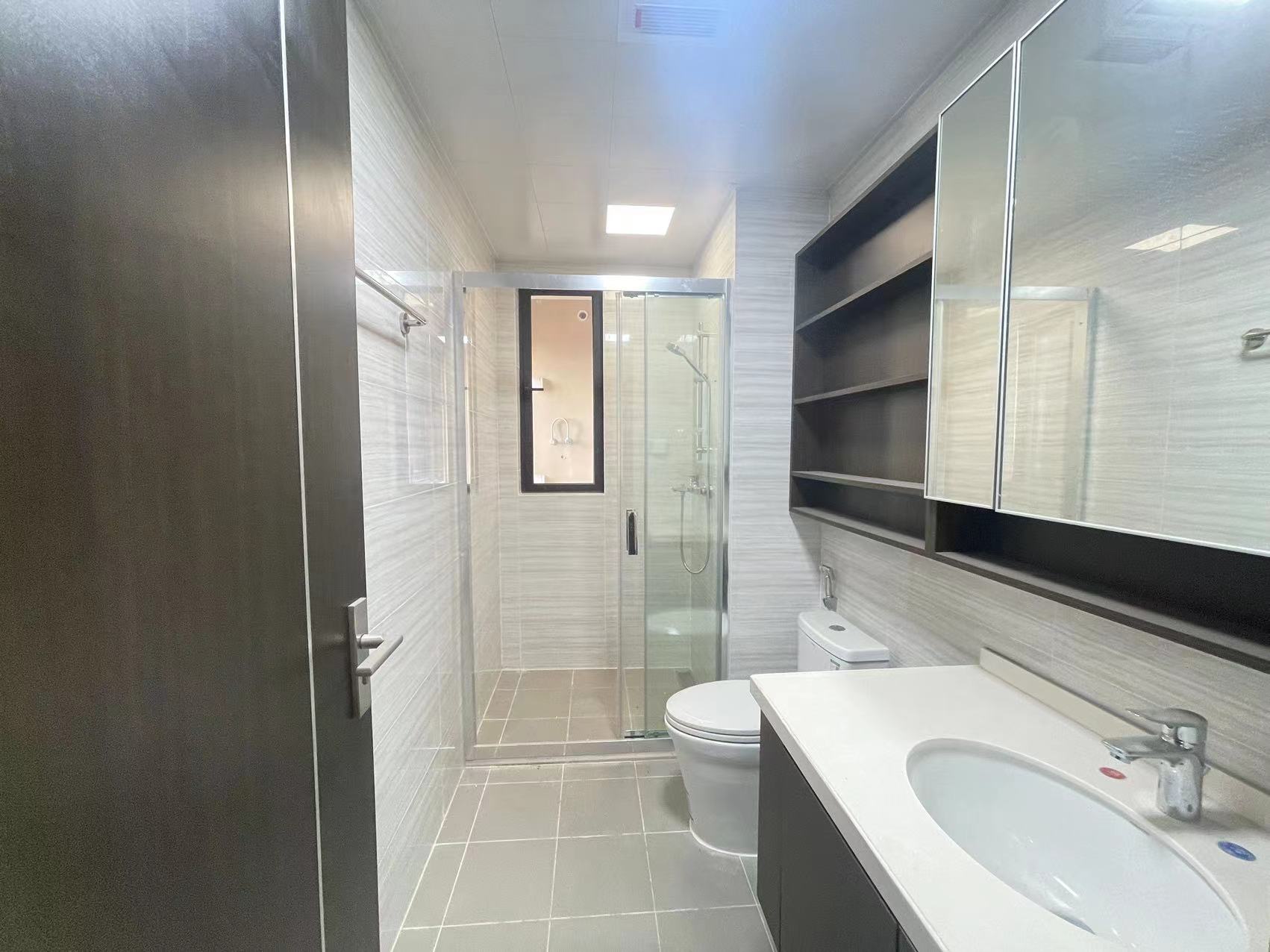 美的檀府  3室2厅2卫    60.0万 美的檀府  3室2厅2卫    60.0万室内图