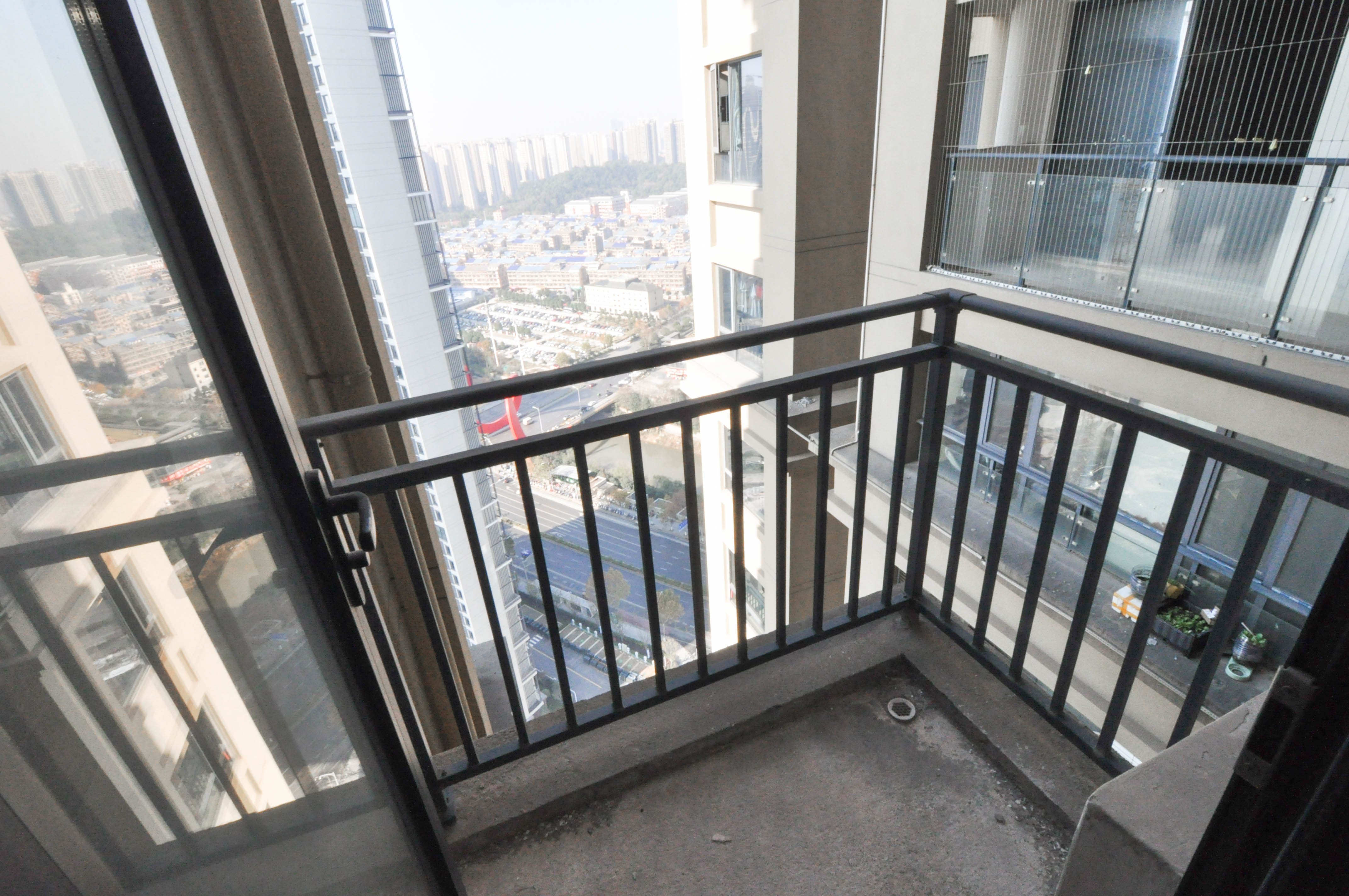 中建梅溪湖中心  3室2厅2卫   198.00万其他