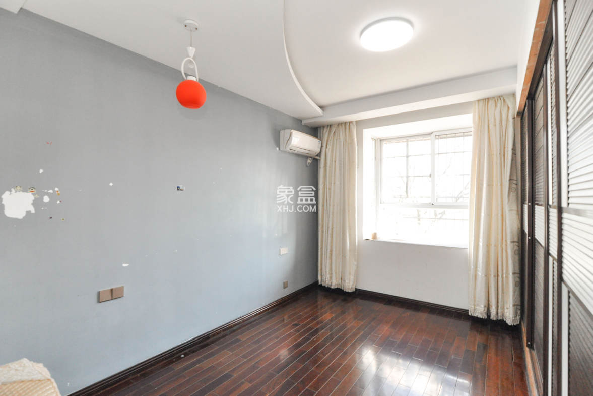 麓谷雅园  4室2厅2卫    70.0万 麓谷雅园  4室2厅2卫    70.0万其他