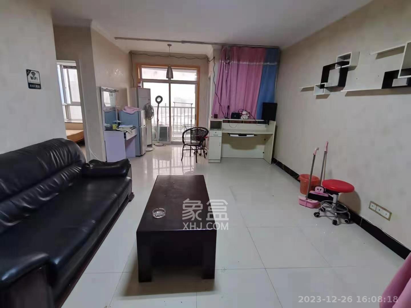 芙蓉公馆  2室1厅1卫    2500.0元/月室内图1