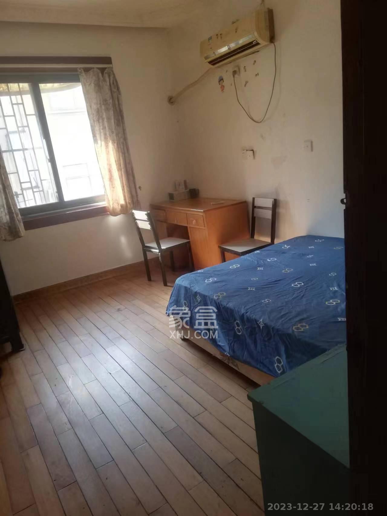 蒸菜街小区  3室1厅1卫   1600.00元/月室内图
