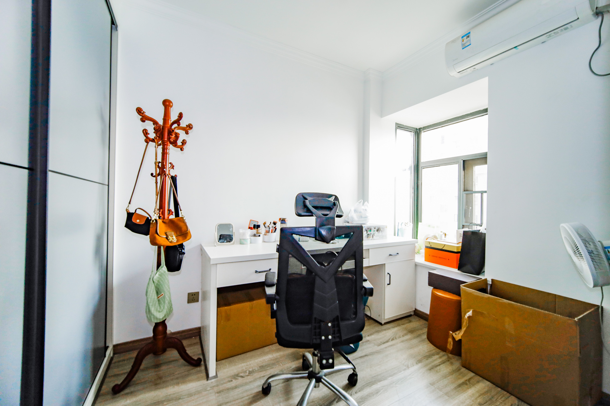 中国铁建18公馆(常青嘉苑)  0室0厅0卫    97.0万 中国铁建18公馆(常青嘉苑)  0室0厅0卫    97.0万卧室