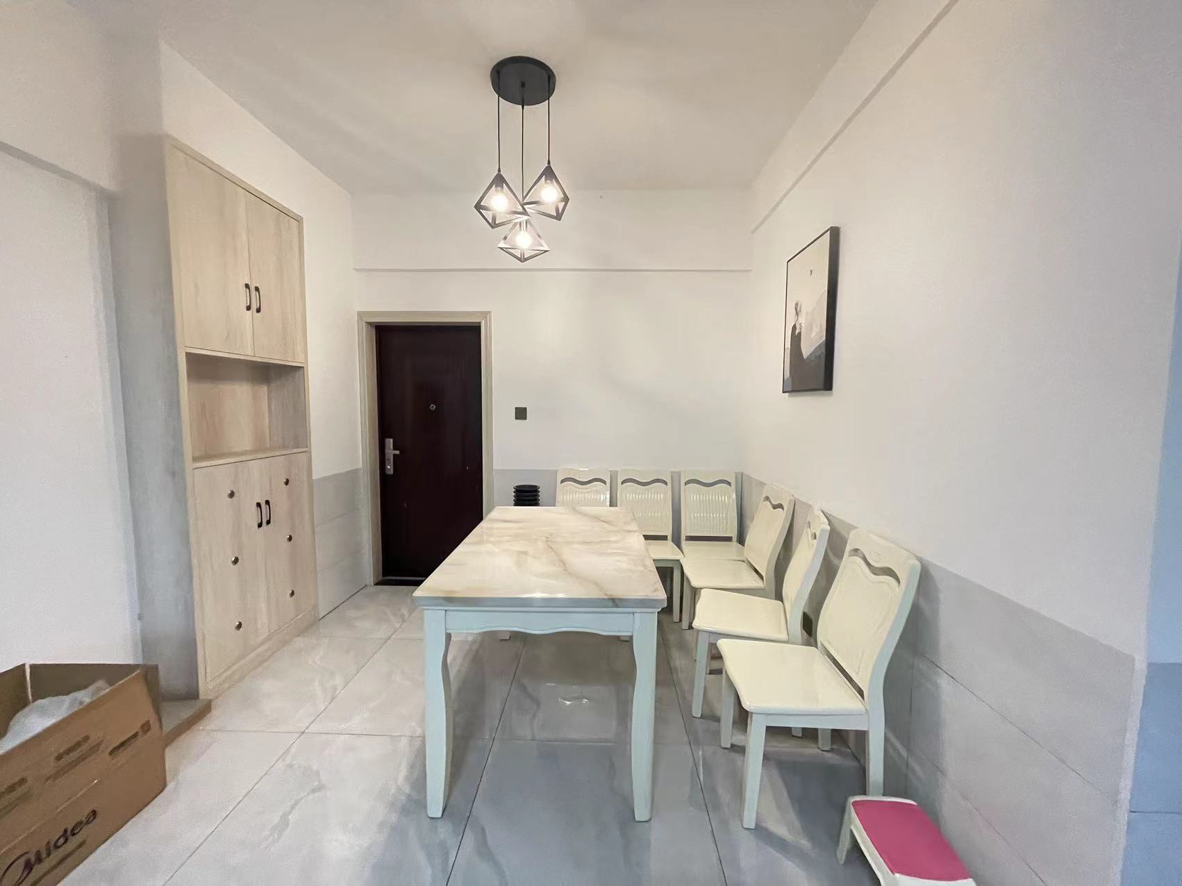 凤凰义乌城(兹丘凤凰城) 1室1厅1卫 29.8万 凤凰义乌城(兹丘凤凰城) 1室1厅1卫 29.8万室内图