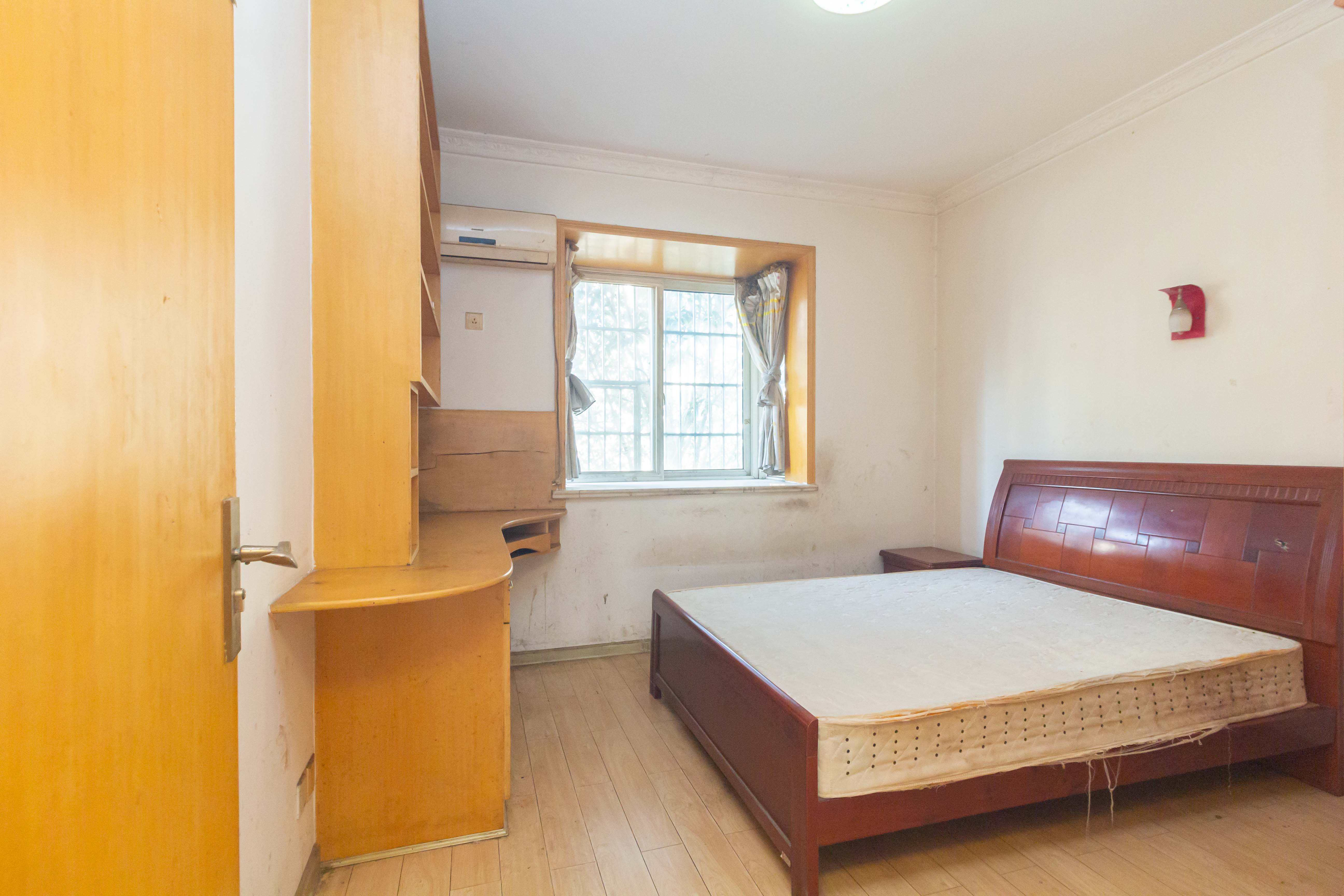 创业乐园  3室2厅2卫   45.80万 创业乐园  3室2厅2卫   45.80万厨房