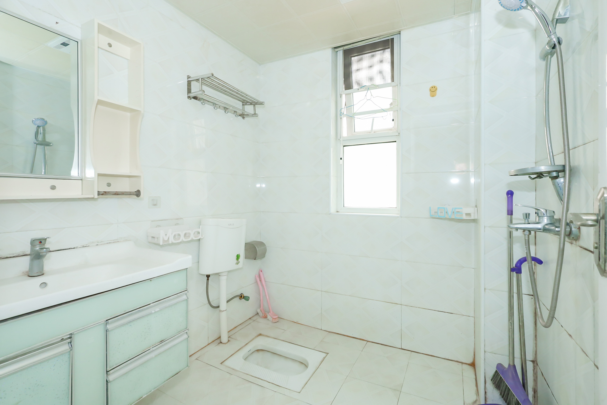 当代滨江MOMA  3室2厅1卫    158.0万卫生间