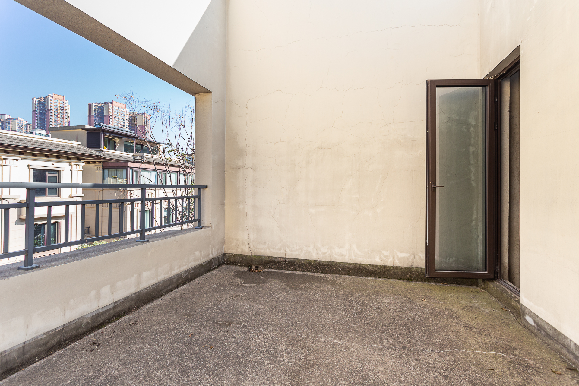 龙湖璟宸原著(龙湖紫宸)  4室3厅3卫    410.0万 龙湖璟宸原著(龙湖紫宸)  4室3厅3卫    410.0万阳台