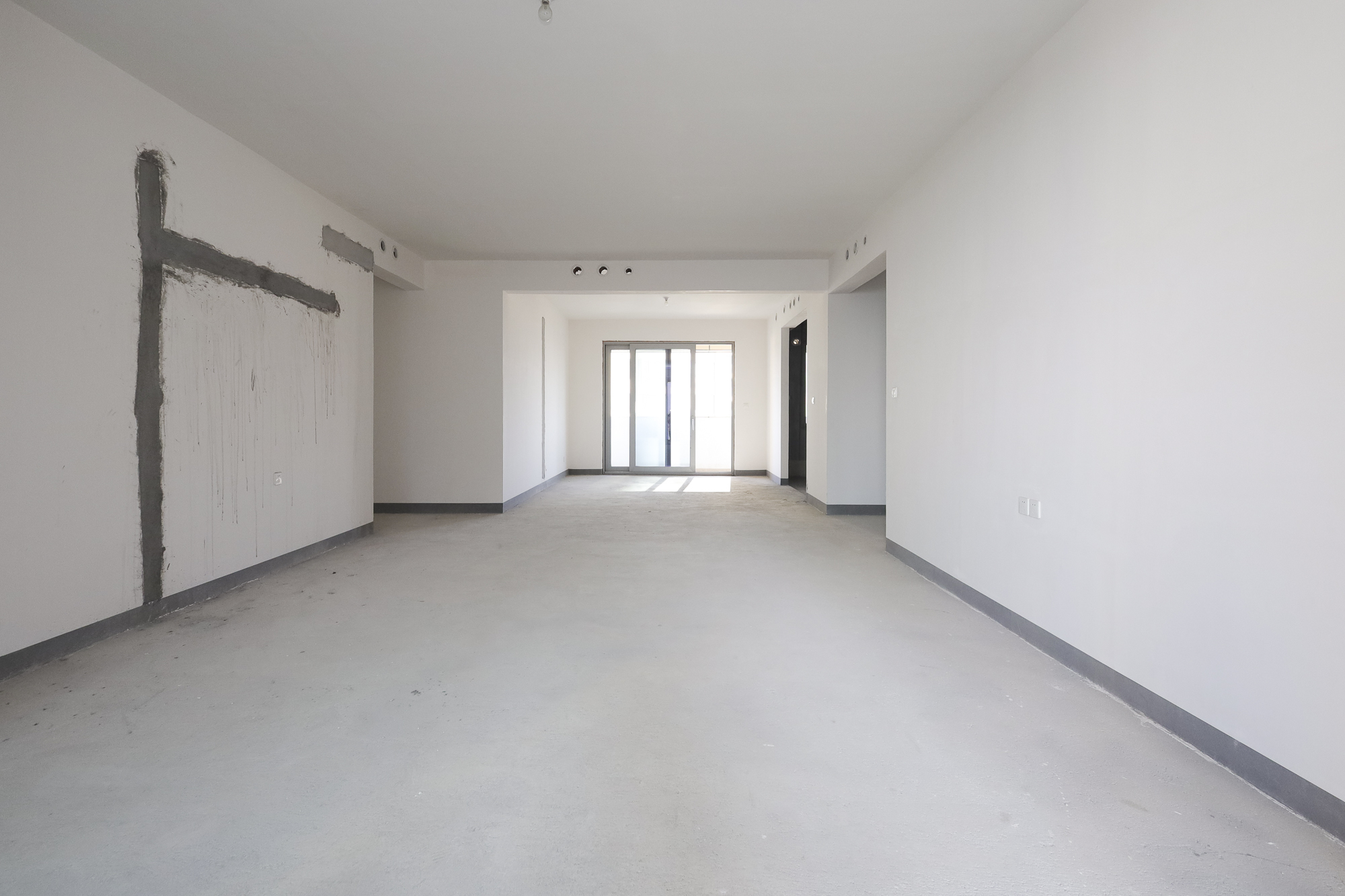 湘江壹号一二三期(创远湘江壹号)  4室2厅3卫    210.0万 湘江壹号一二三期(创远湘江壹号)  4室2厅3卫    210.0万客厅