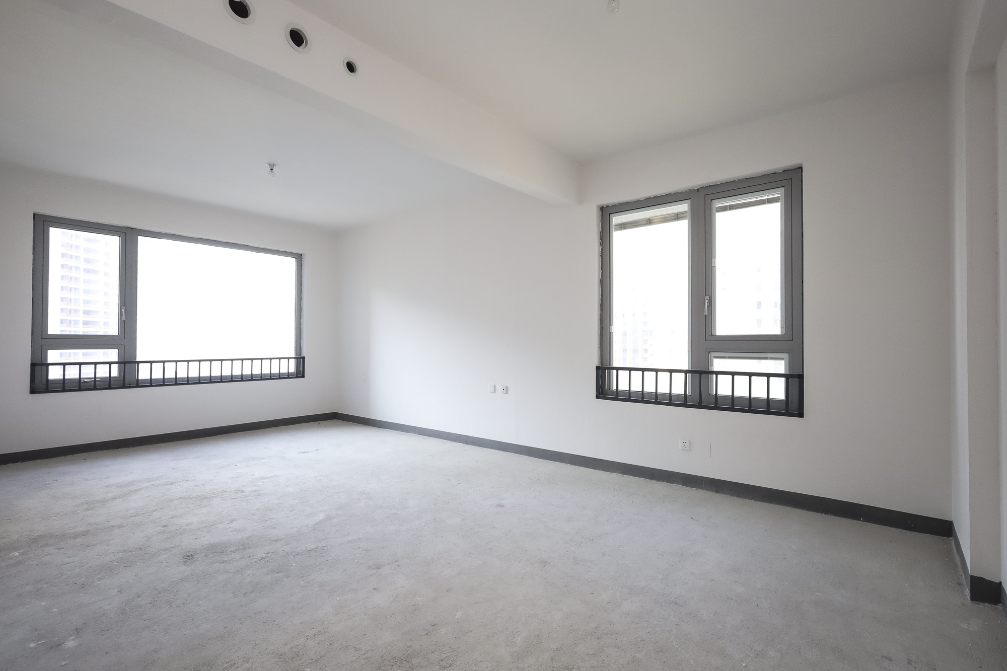 湘江壹号一二三期(创远湘江壹号)  4室2厅3卫    210.0万 湘江壹号一二三期(创远湘江壹号)  4室2厅3卫    210.0万卧室